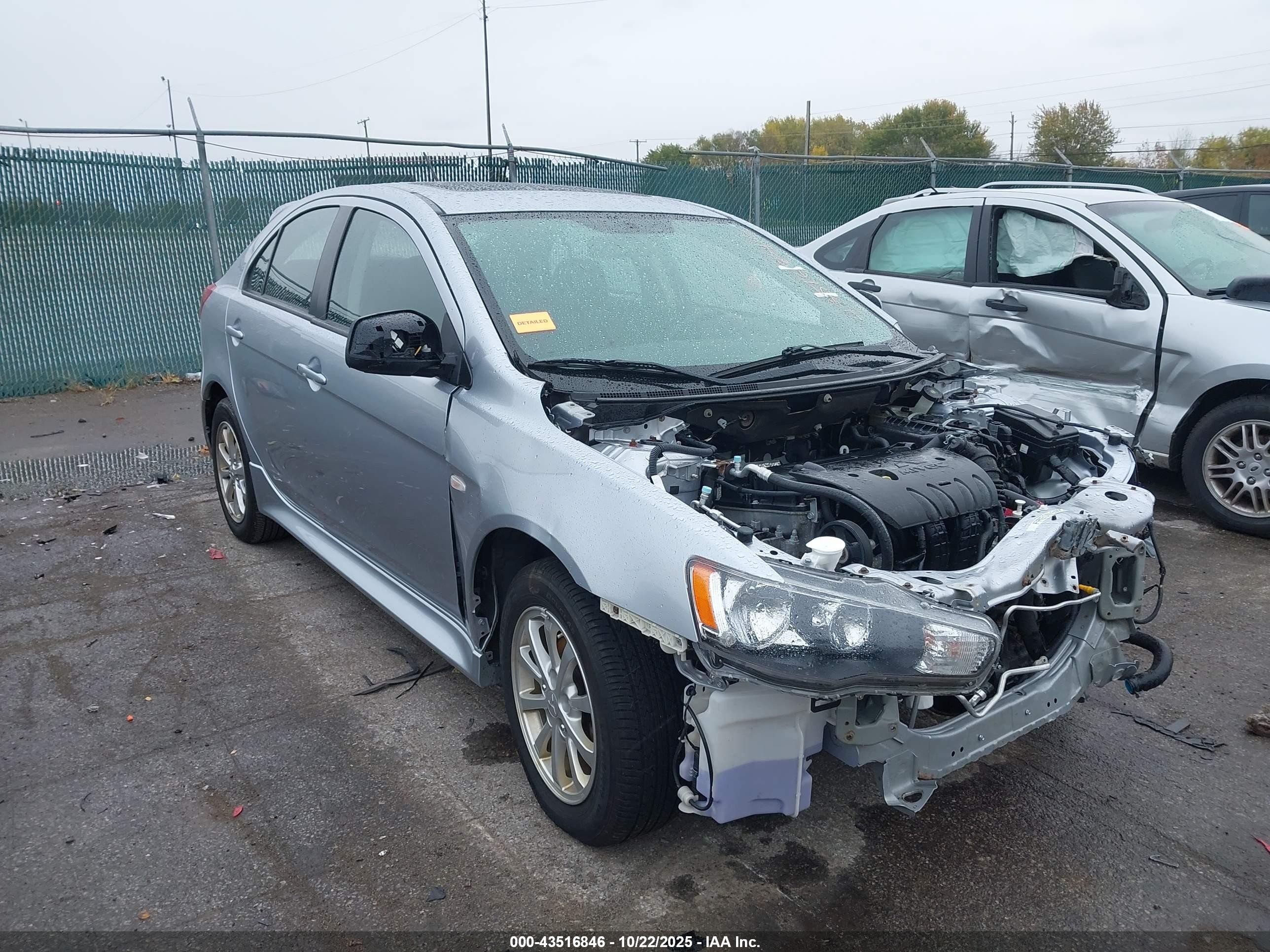 2011 Mitsubishi Lancer Sportback Es Серебряный vin: JA32X2HUXBU003022