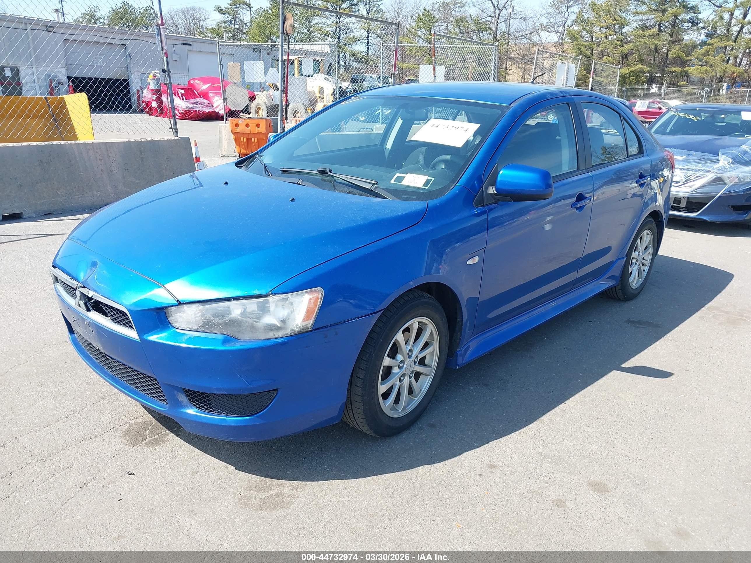2011 Mitsubishi Lancer Sportback Es Синий vin: JA32X2HUXBU028809