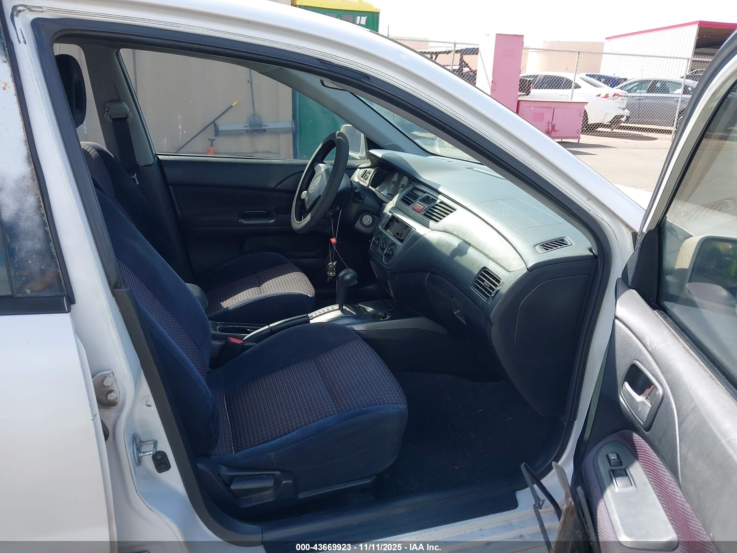 2004 Mitsubishi Lancer Sportback Ralliart White vin: JA3AD69F94U052324