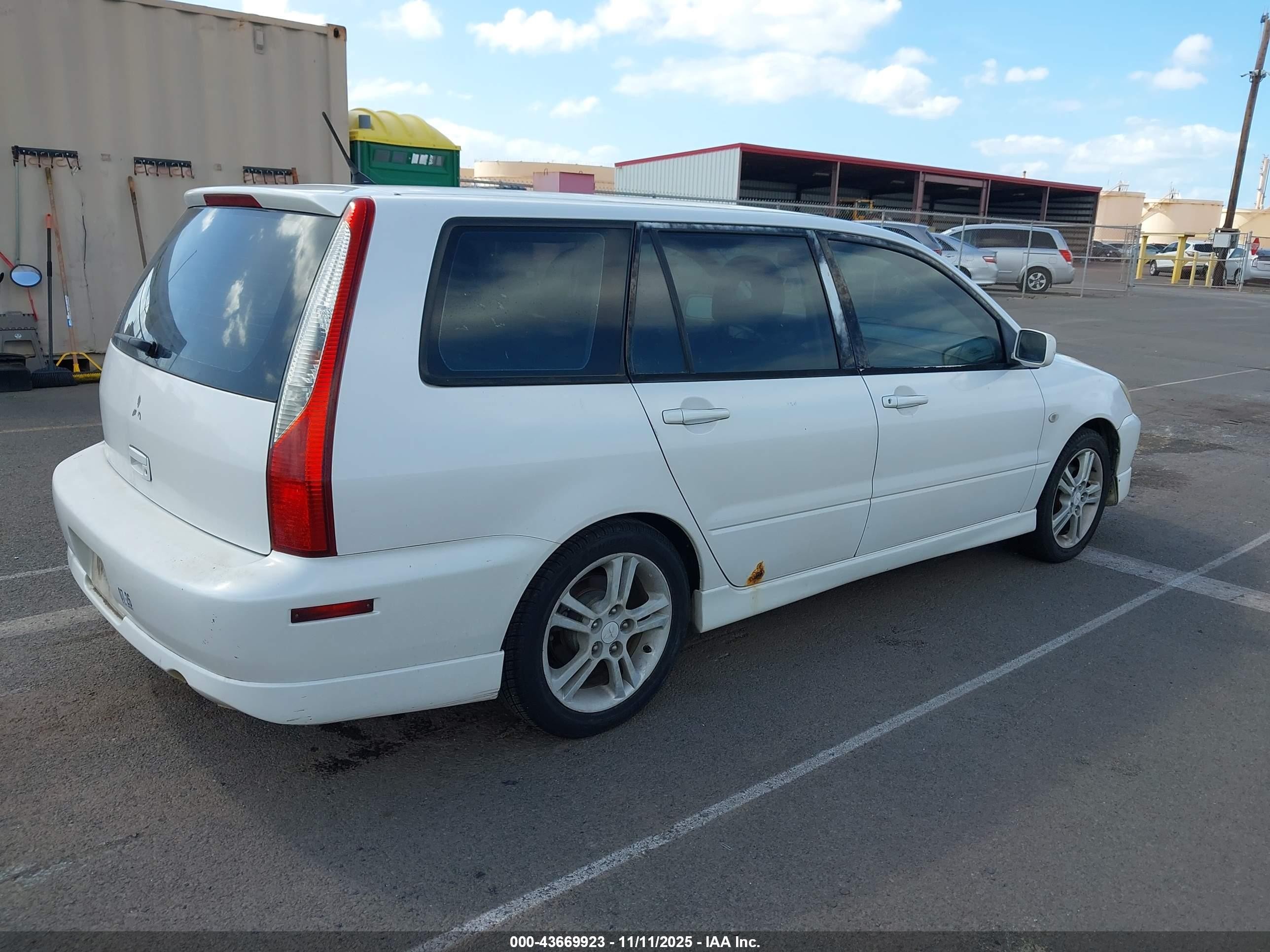 2004 Mitsubishi Lancer Sportback Ralliart White vin: JA3AD69F94U052324
