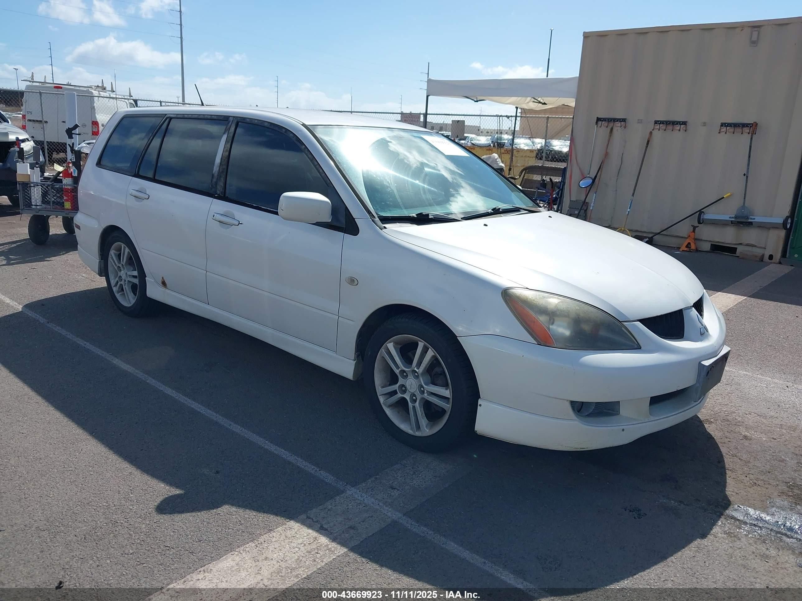 2004 Mitsubishi Lancer Sportback Ralliart White vin: JA3AD69F94U052324