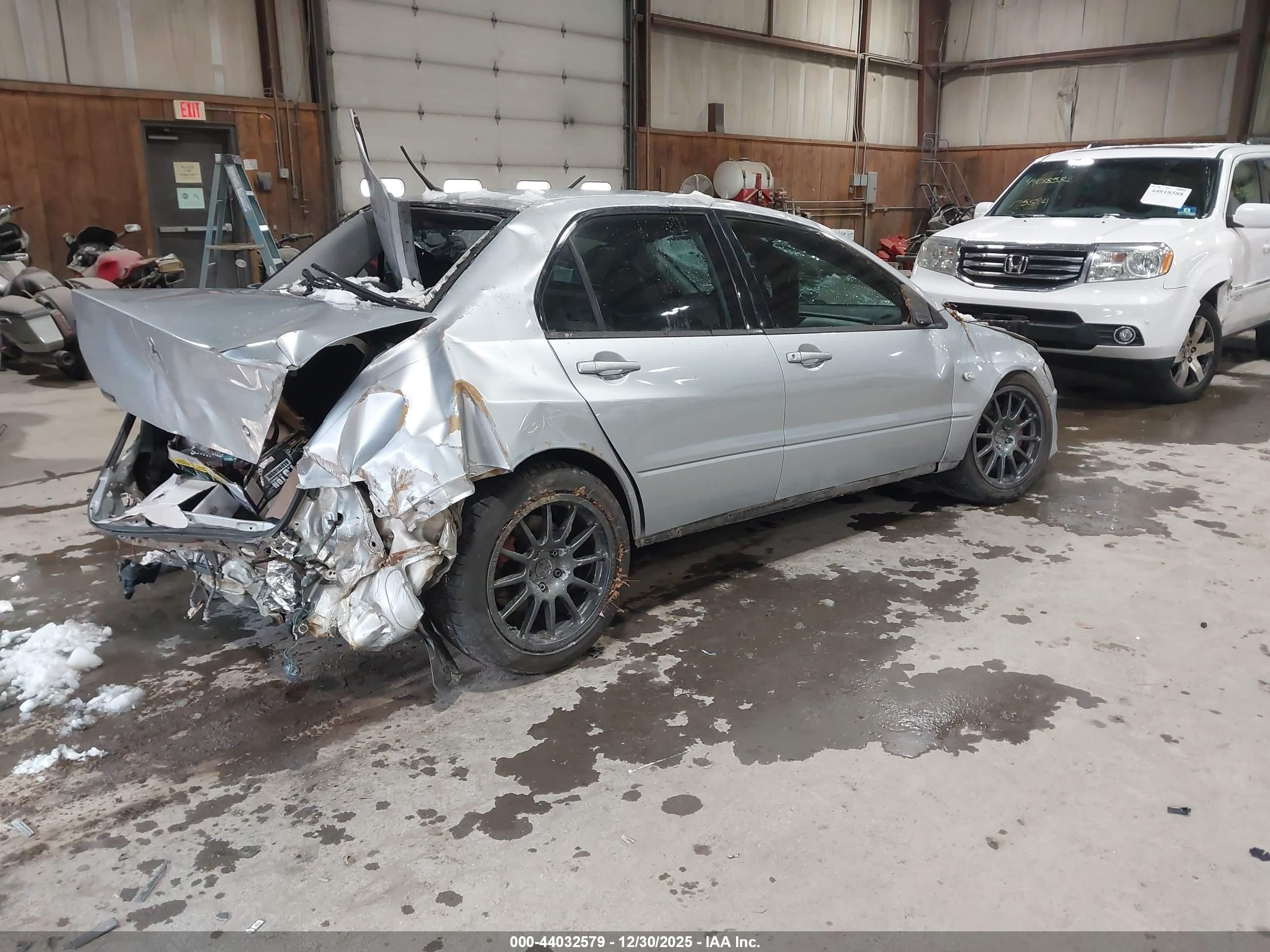 2003 Mitsubishi Lancer Evolution   Gray vin: JA3AH86F43U112206