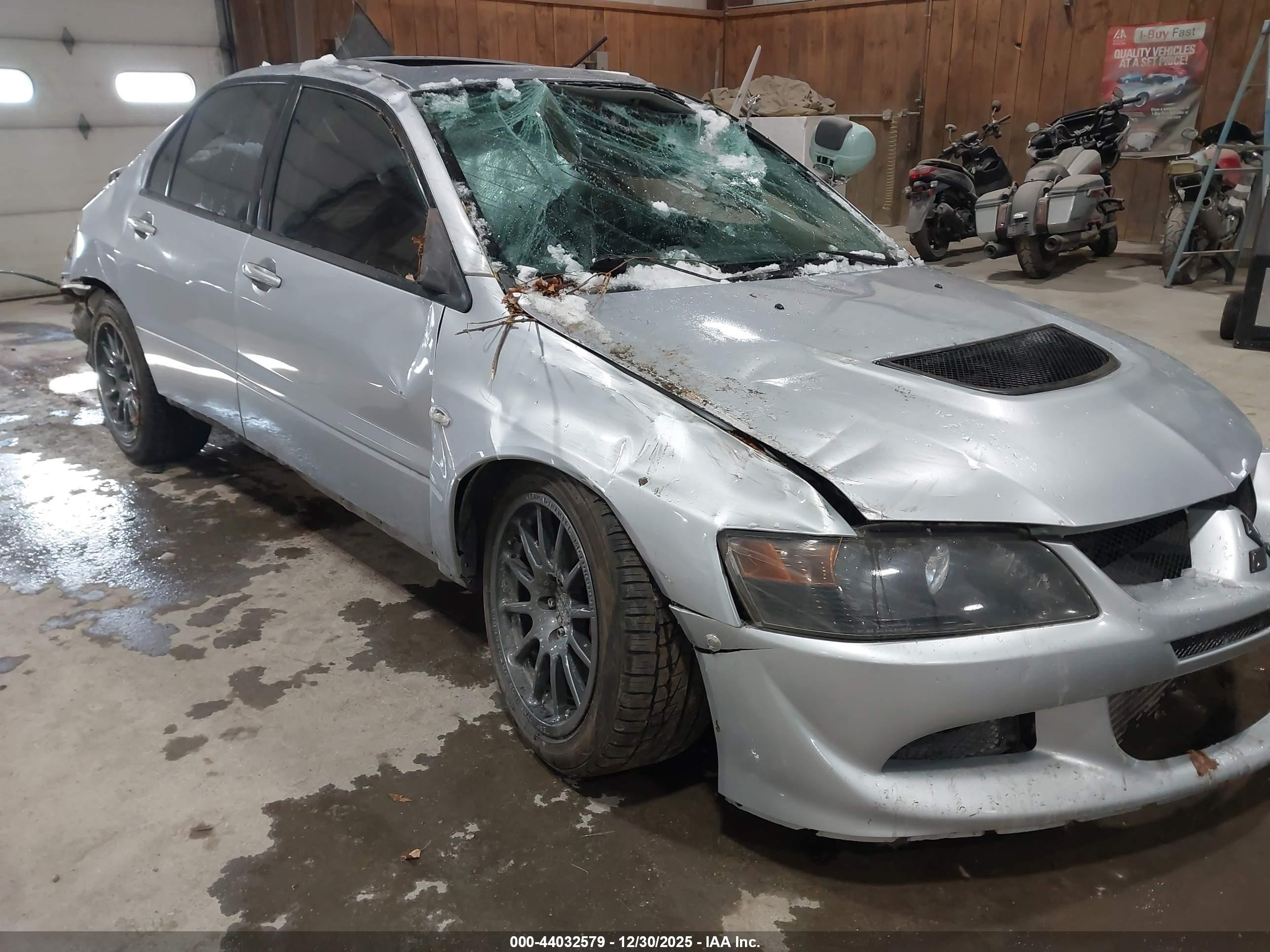 2003 Mitsubishi Lancer Evolution   Gray vin: JA3AH86F43U112206