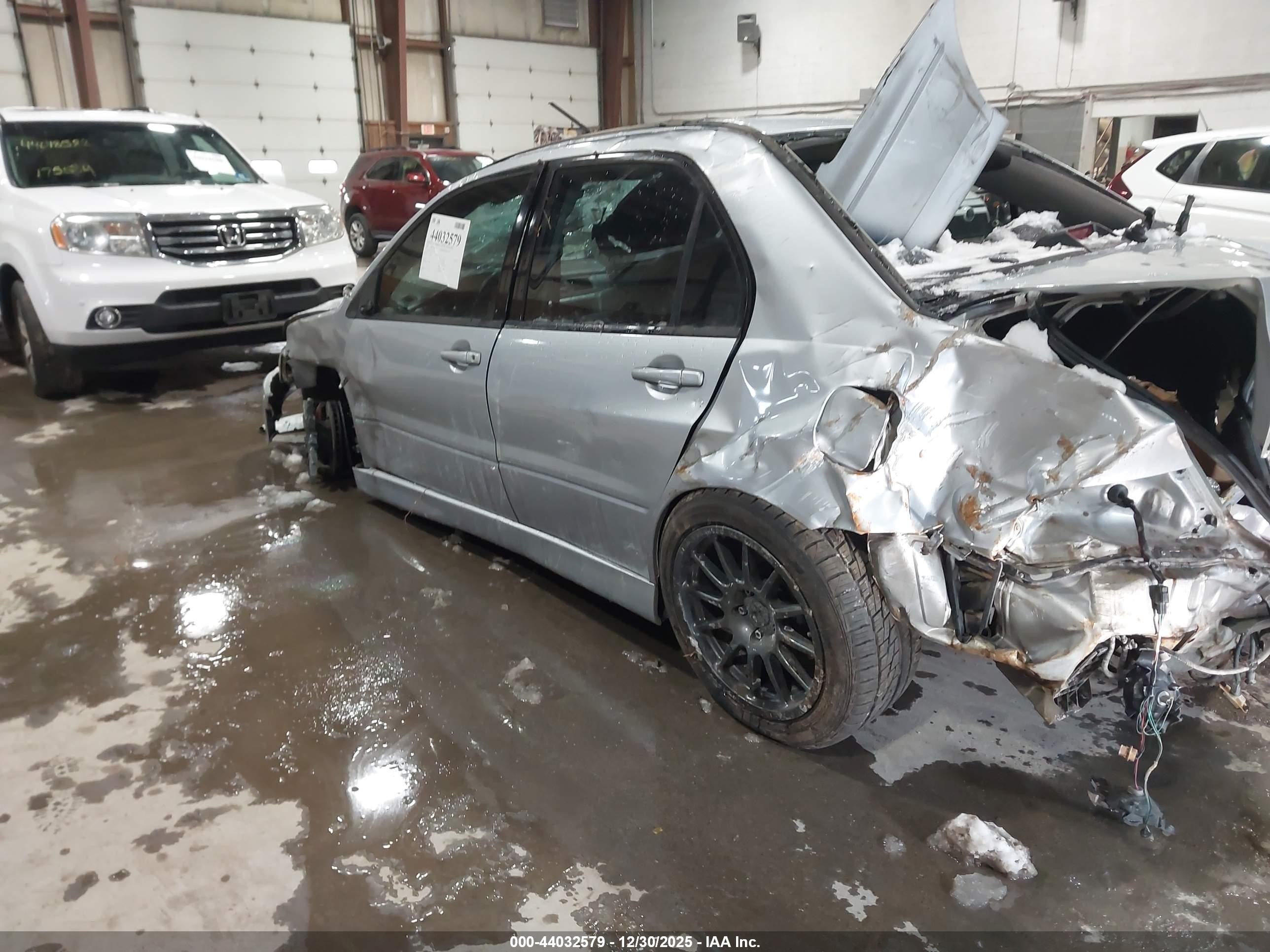 2003 Mitsubishi Lancer Evolution   Gray vin: JA3AH86F43U112206