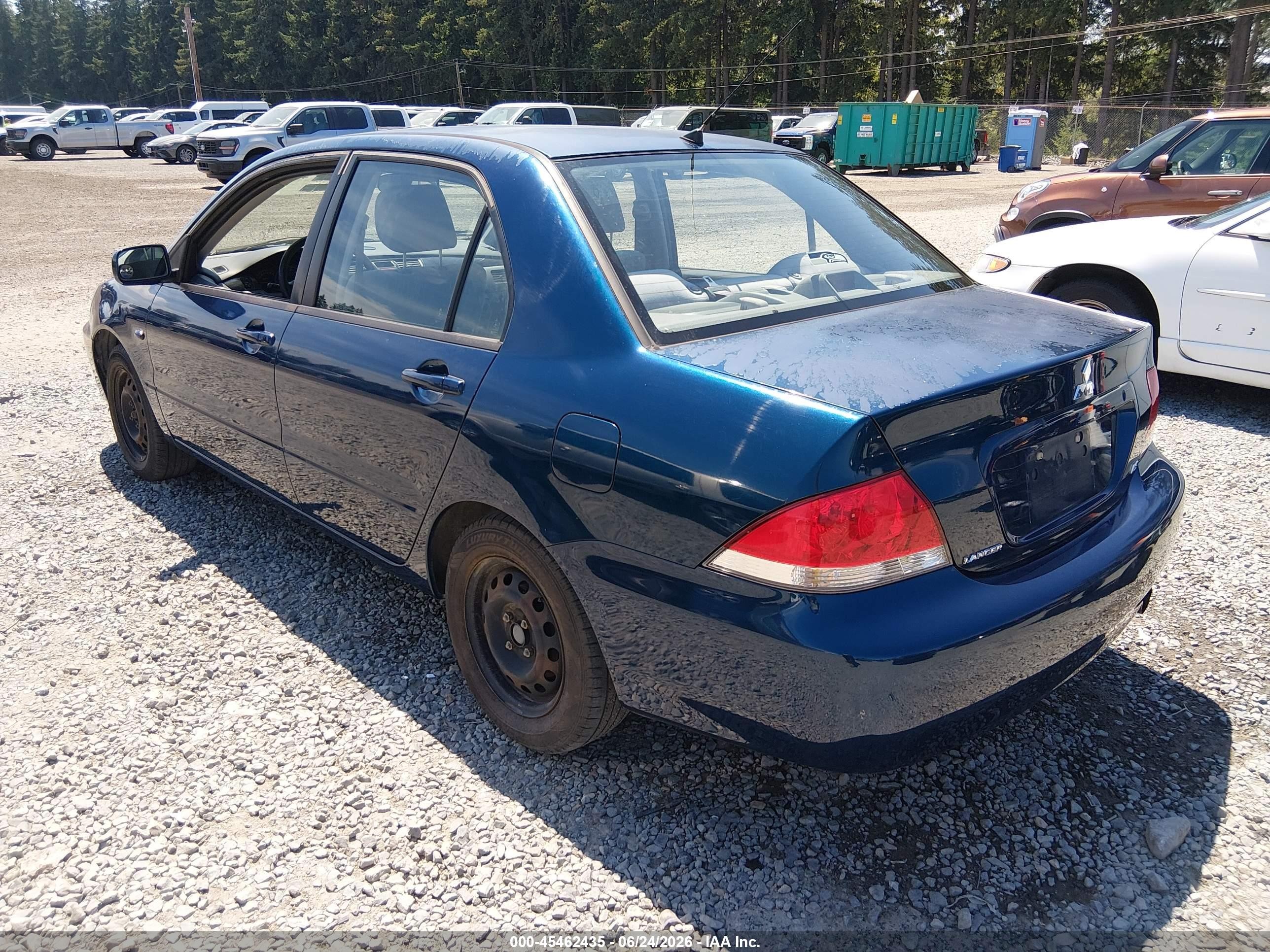 2005 Mitsubishi Lancer Es Blue vin: JA3AJ26E15U016478
