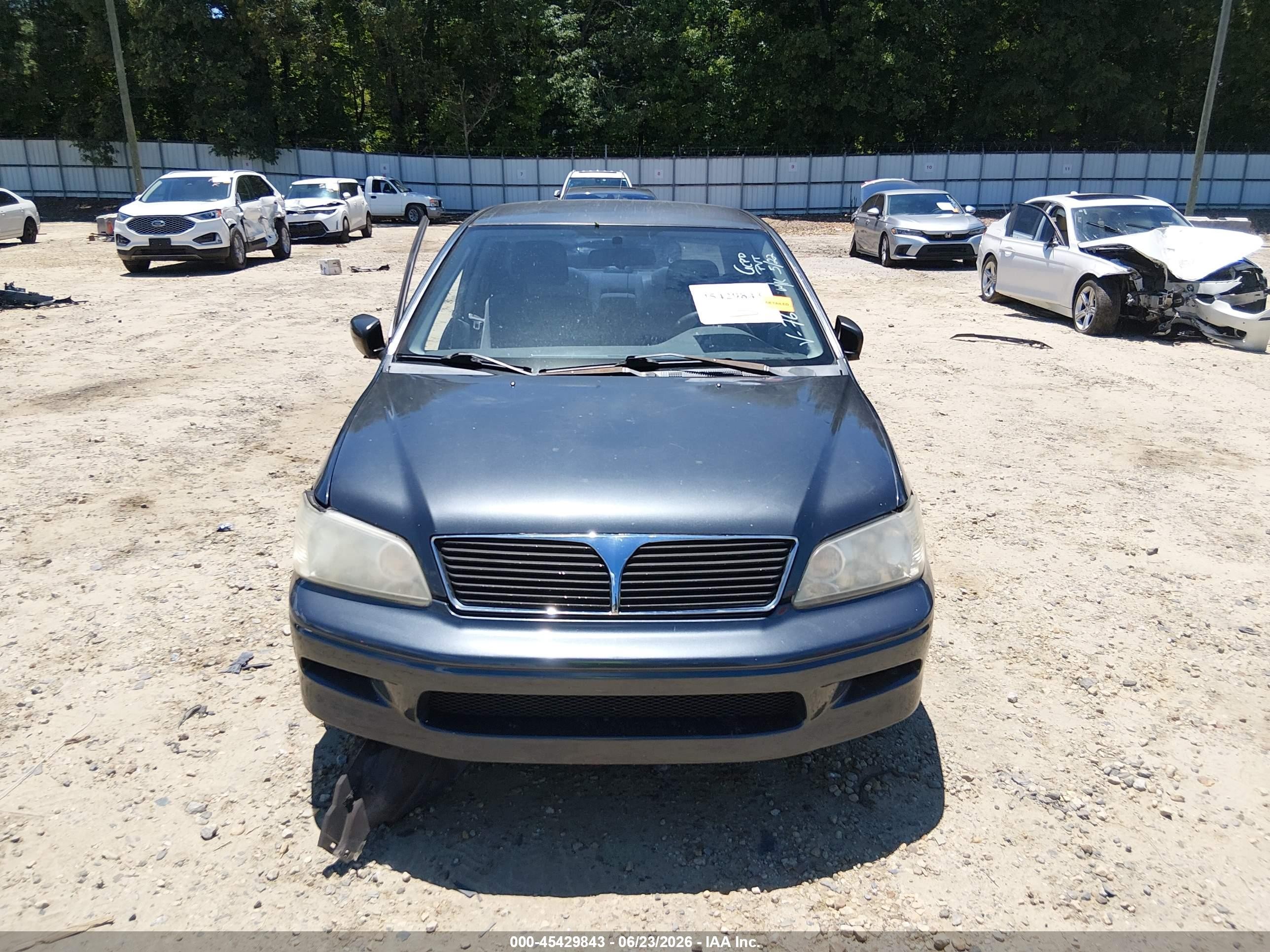 2002 Mitsubishi Lancer Es Gray vin: JA3AJ26E22U057679