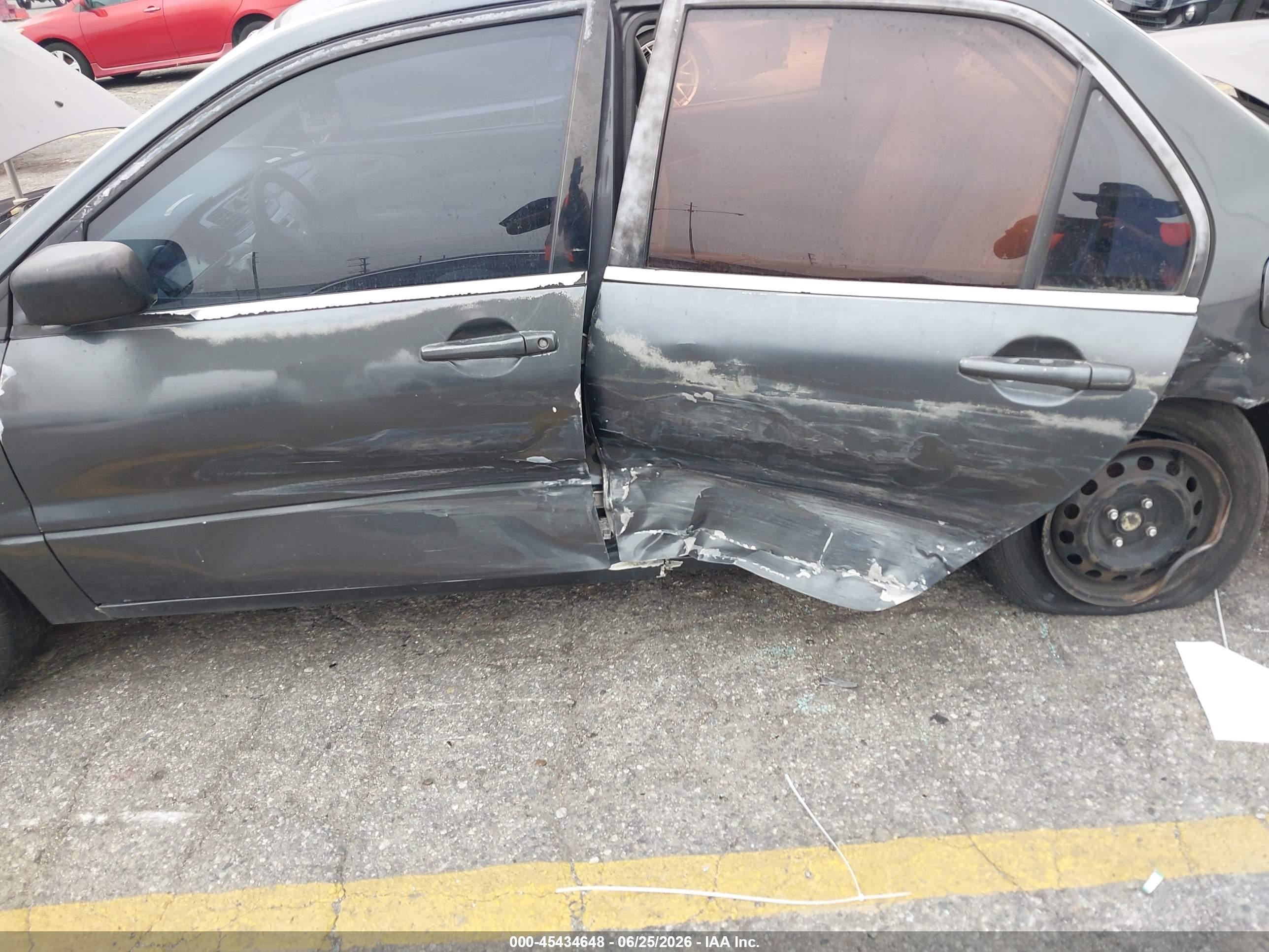 2004 Mitsubishi Lancer Es Gray vin: JA3AJ26E24U015757
