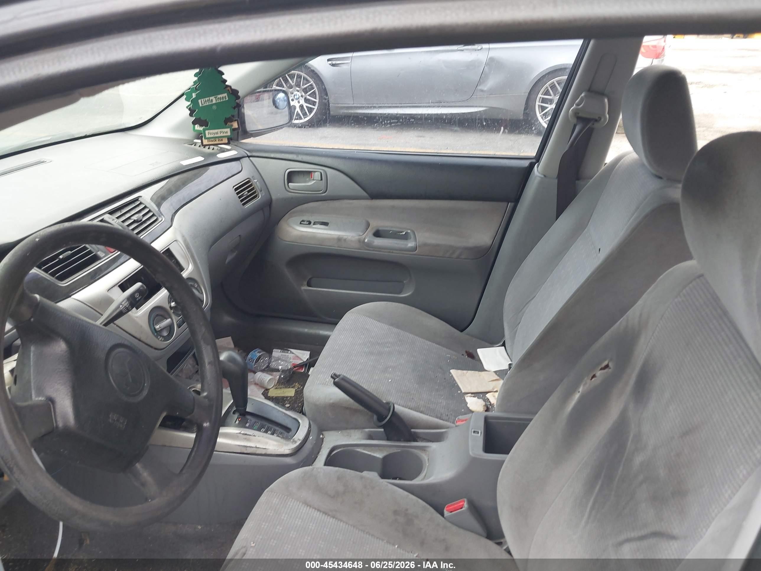 2004 Mitsubishi Lancer Es Gray vin: JA3AJ26E24U015757