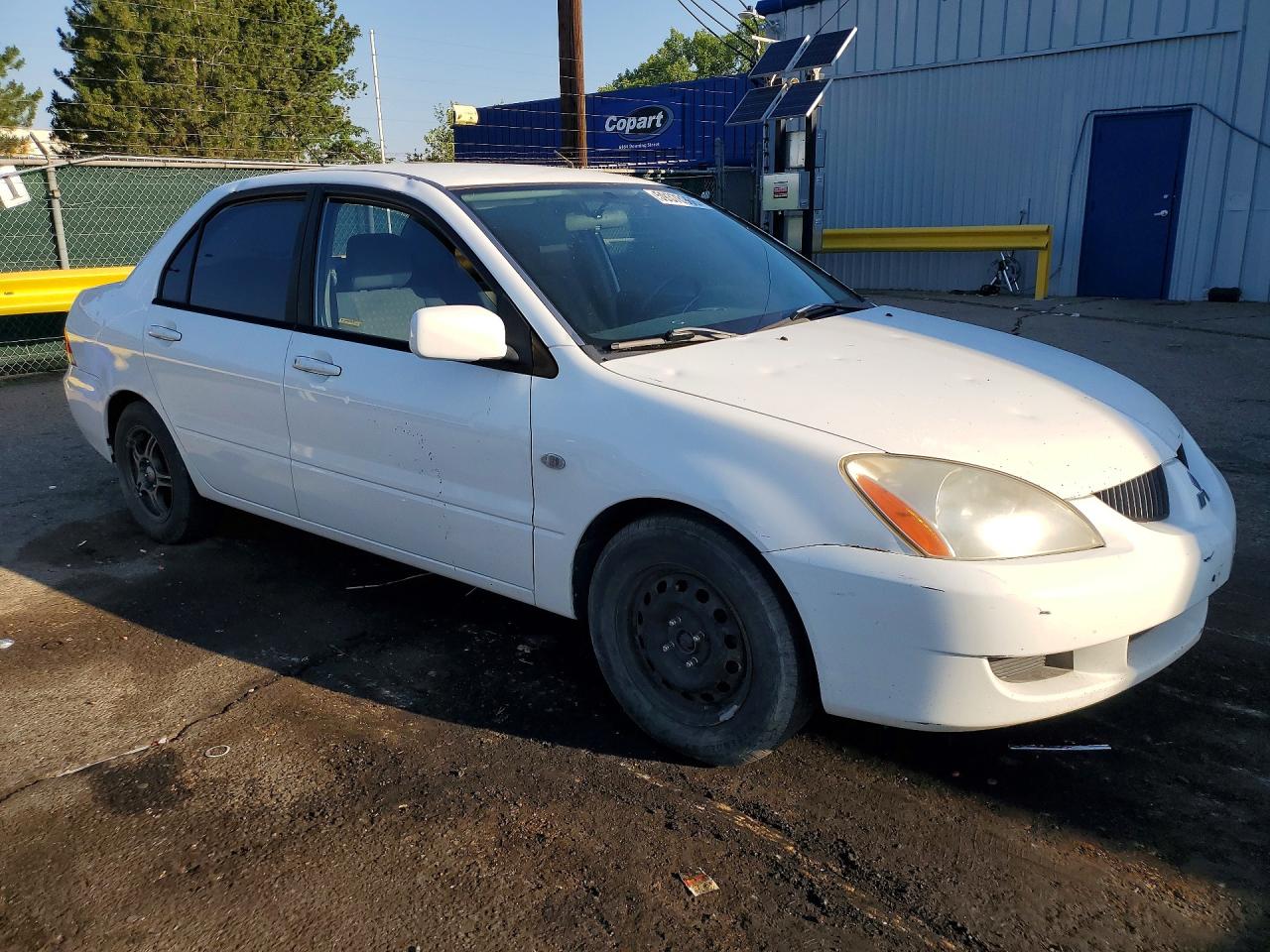 2005 Mitsubishi Lancer Es White vin: JA3AJ26E35U053872