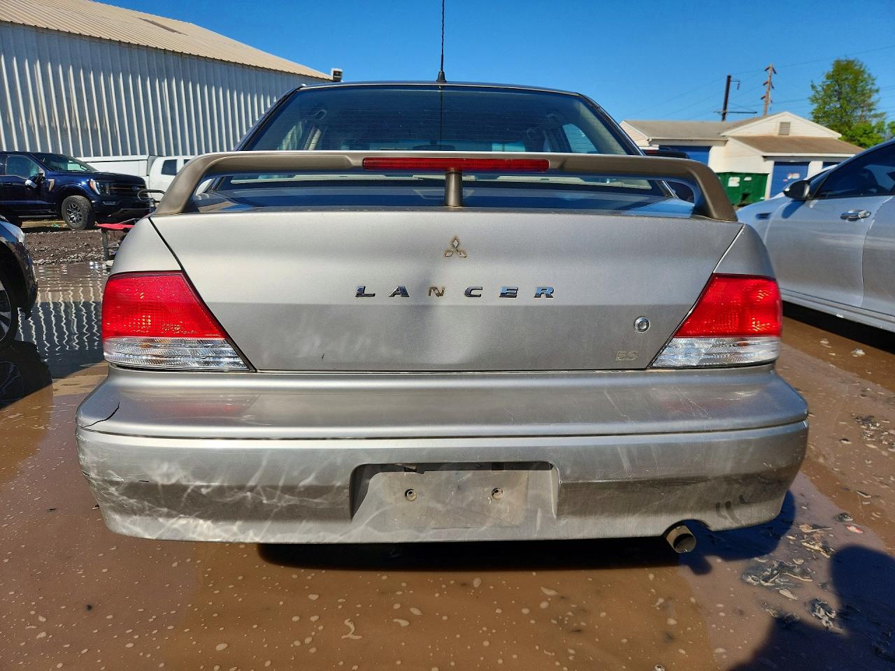 2002 Mitsubishi Lancer Es Beige vin: JA3AJ26E42U062138