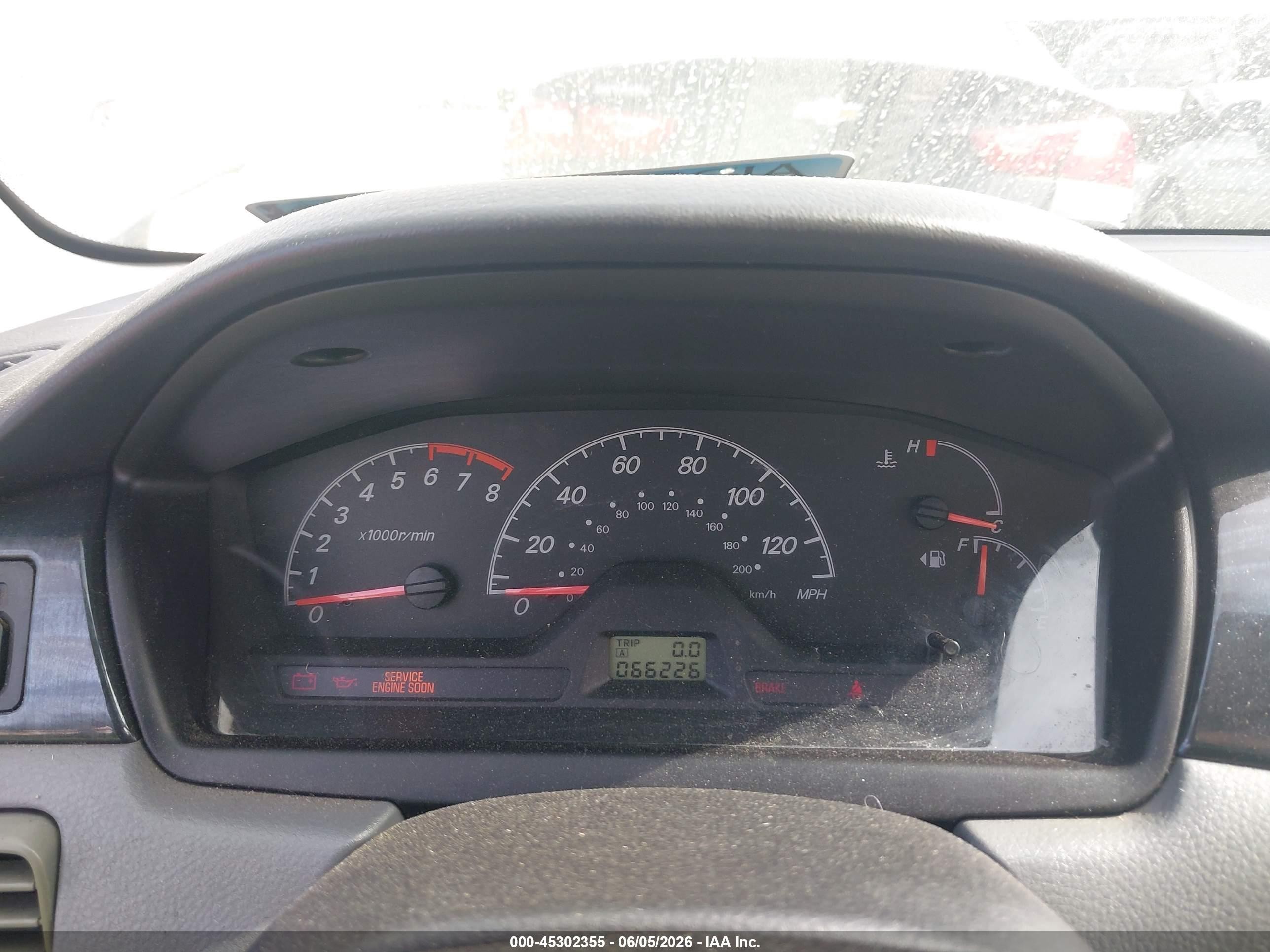 2004 Mitsubishi Lancer Es Silver vin: JA3AJ26E44U030938