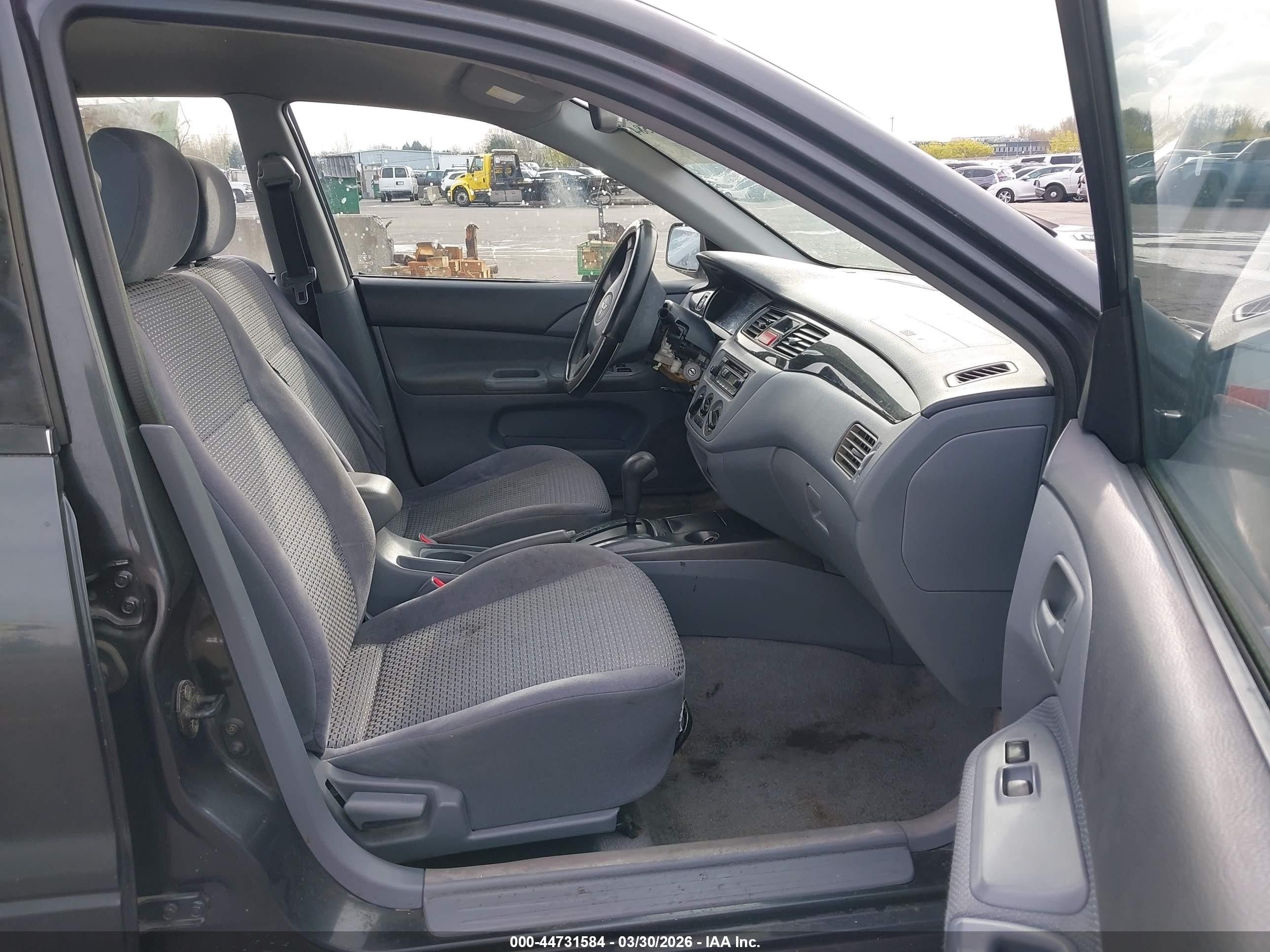 2002 Mitsubishi Lancer Es Gray vin: JA3AJ26E52U023820