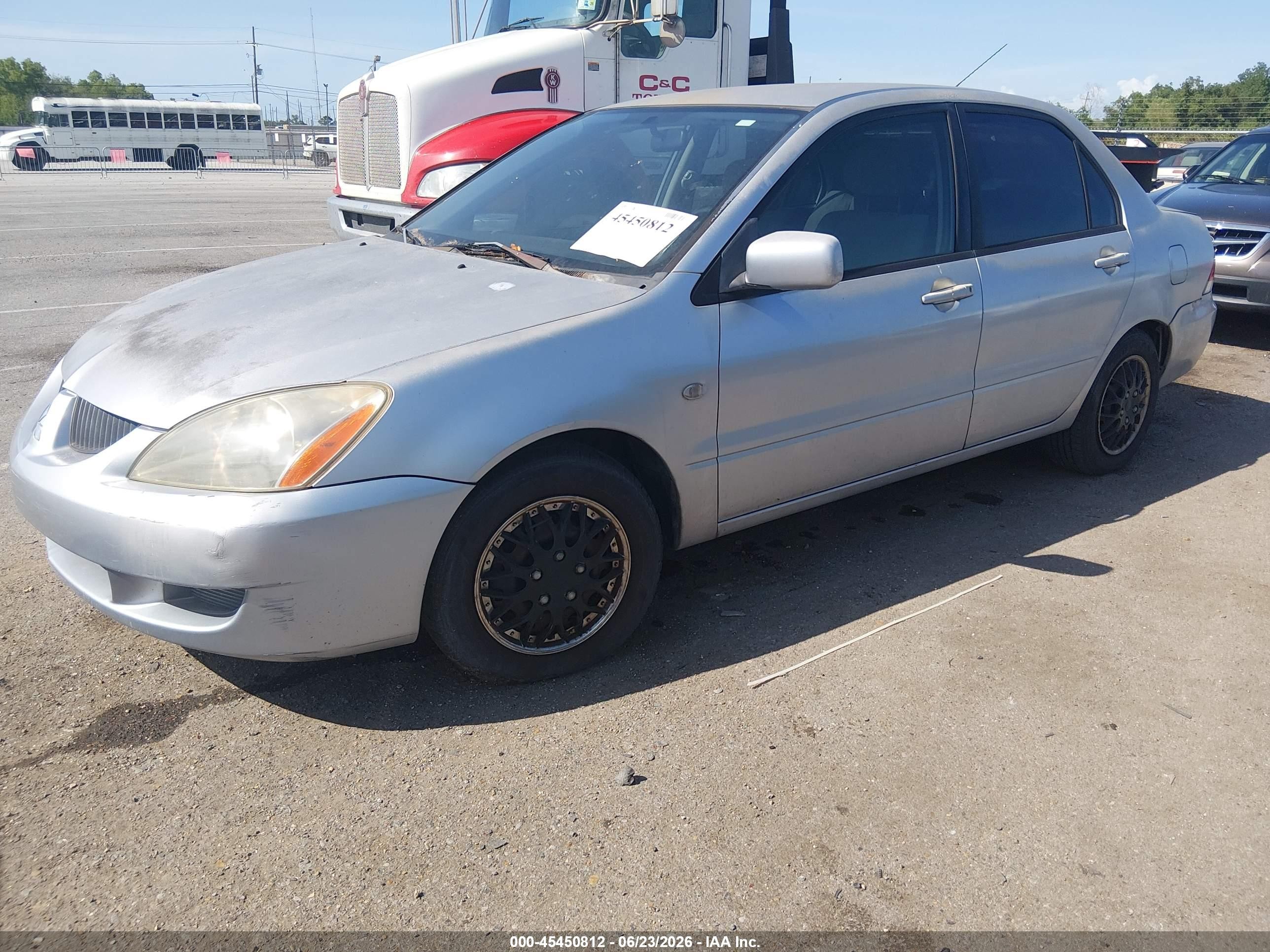 2005 Mitsubishi Lancer Es Silver vin: JA3AJ26E55U017598