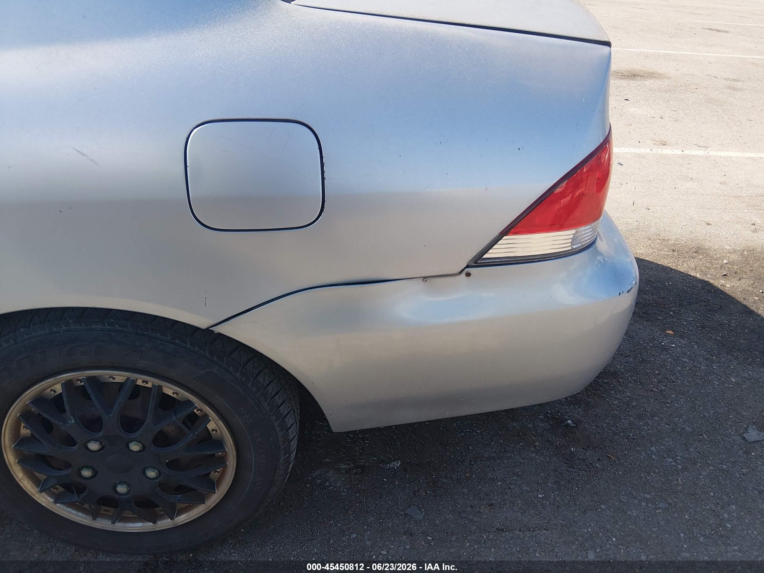 2005 Mitsubishi Lancer Es Silver vin: JA3AJ26E55U017598