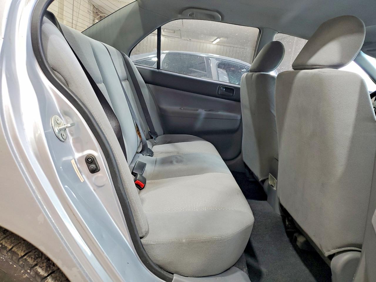2006 Mitsubishi Lancer Es Silver vin: JA3AJ26E66U069033