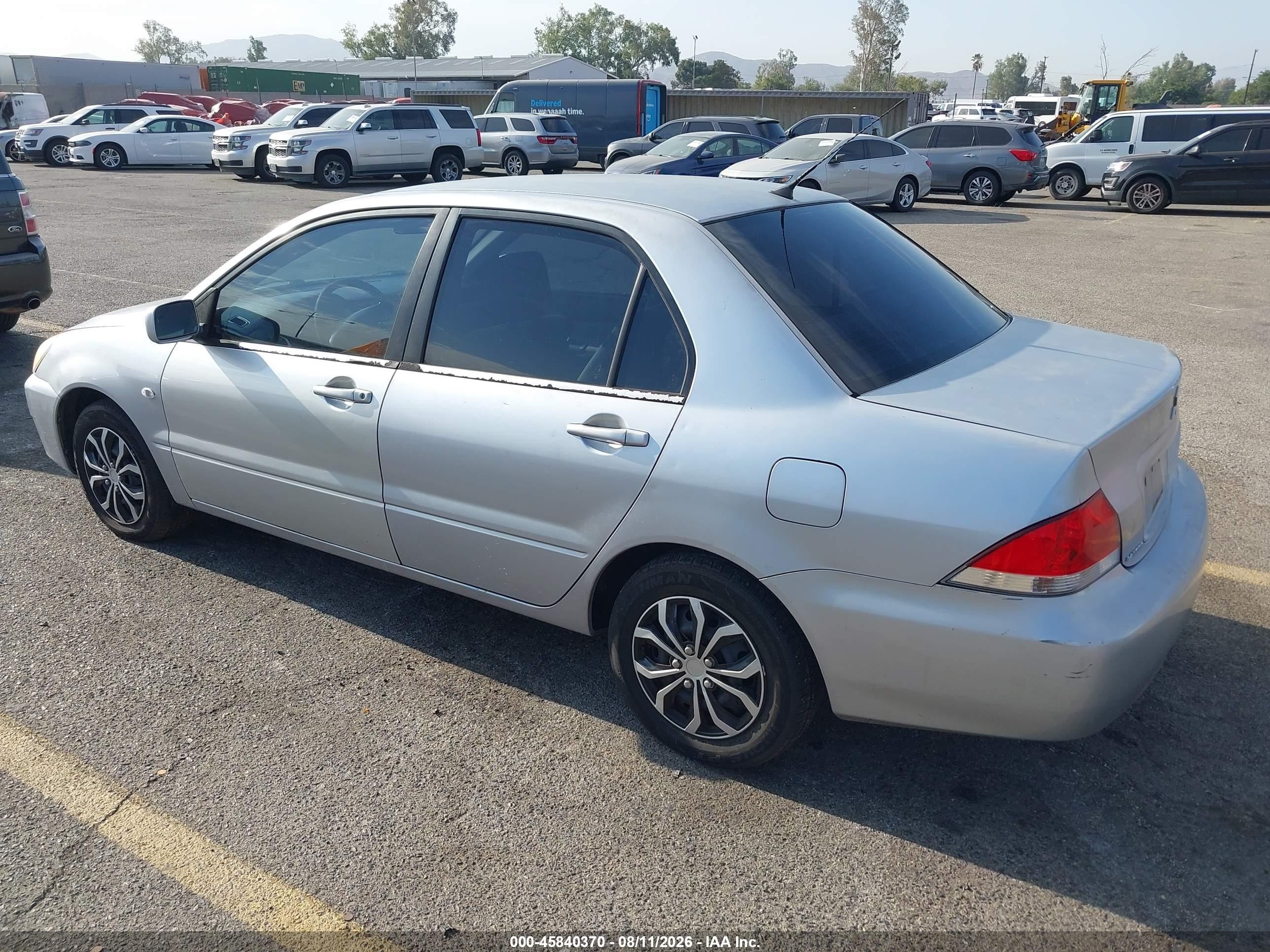 2005 Mitsubishi Lancer Es Silver vin: JA3AJ26E75U020809