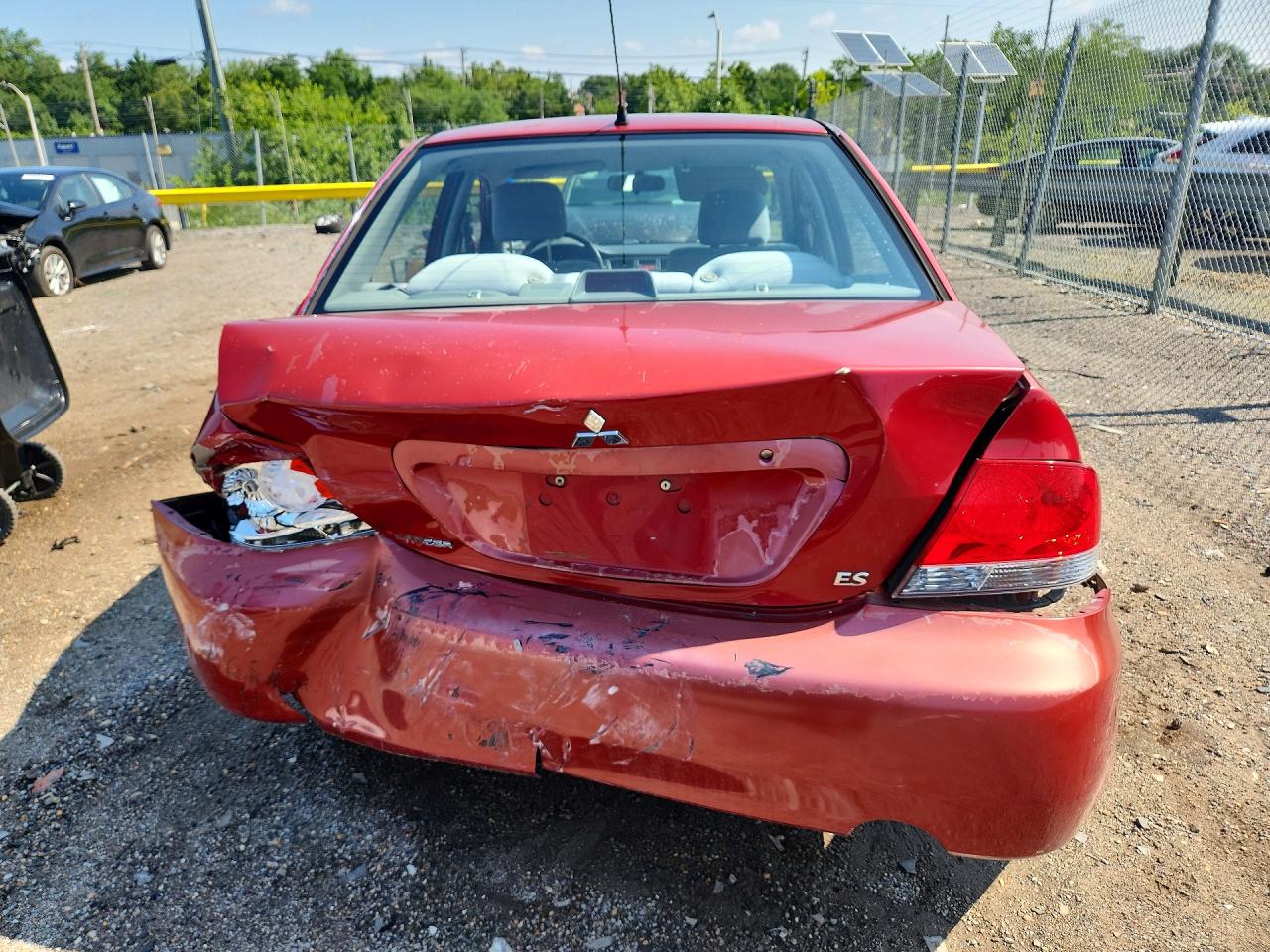 2005 Mitsubishi Lancer Es Red vin: JA3AJ26E95U004157