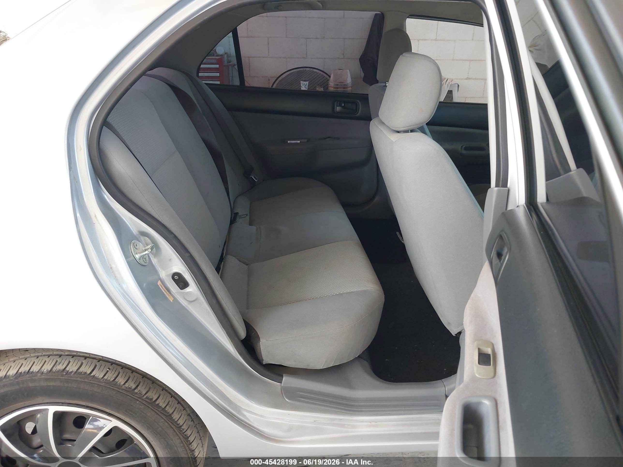 2006 Mitsubishi Lancer Es/se Silver vin: JA3AJ26E96U071035