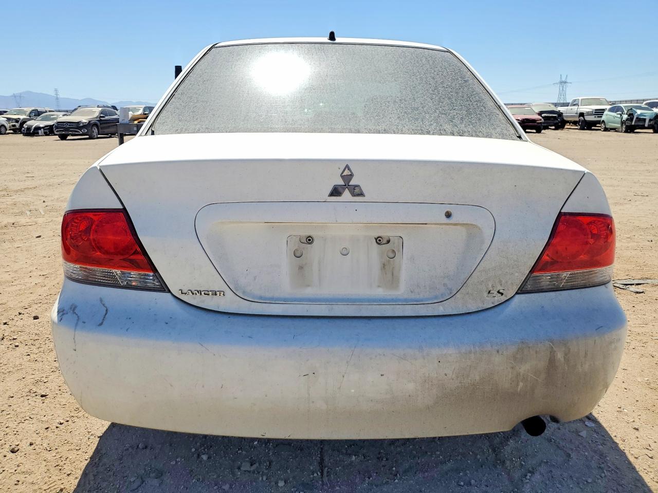 2005 Mitsubishi Lancer Es White vin: JA3AJ26EX5U006239
