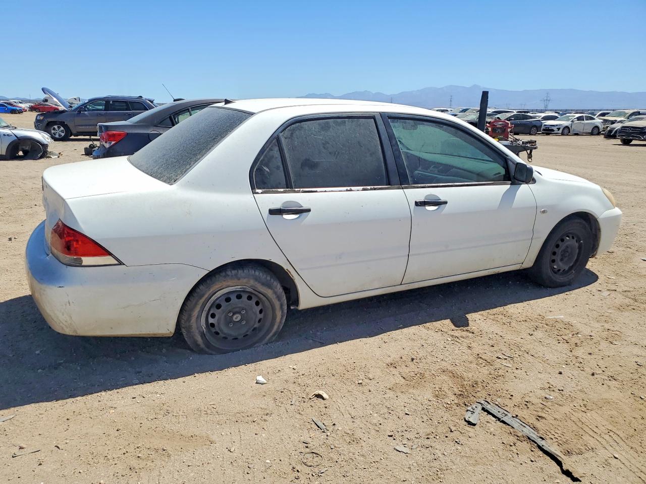 2005 Mitsubishi Lancer Es White vin: JA3AJ26EX5U006239