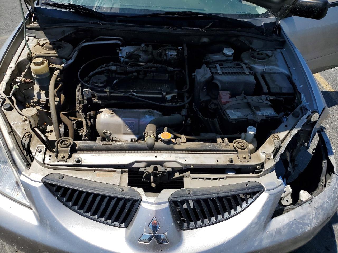 2005 Mitsubishi Lancer Es Silver vin: JA3AJ26EX5U018066