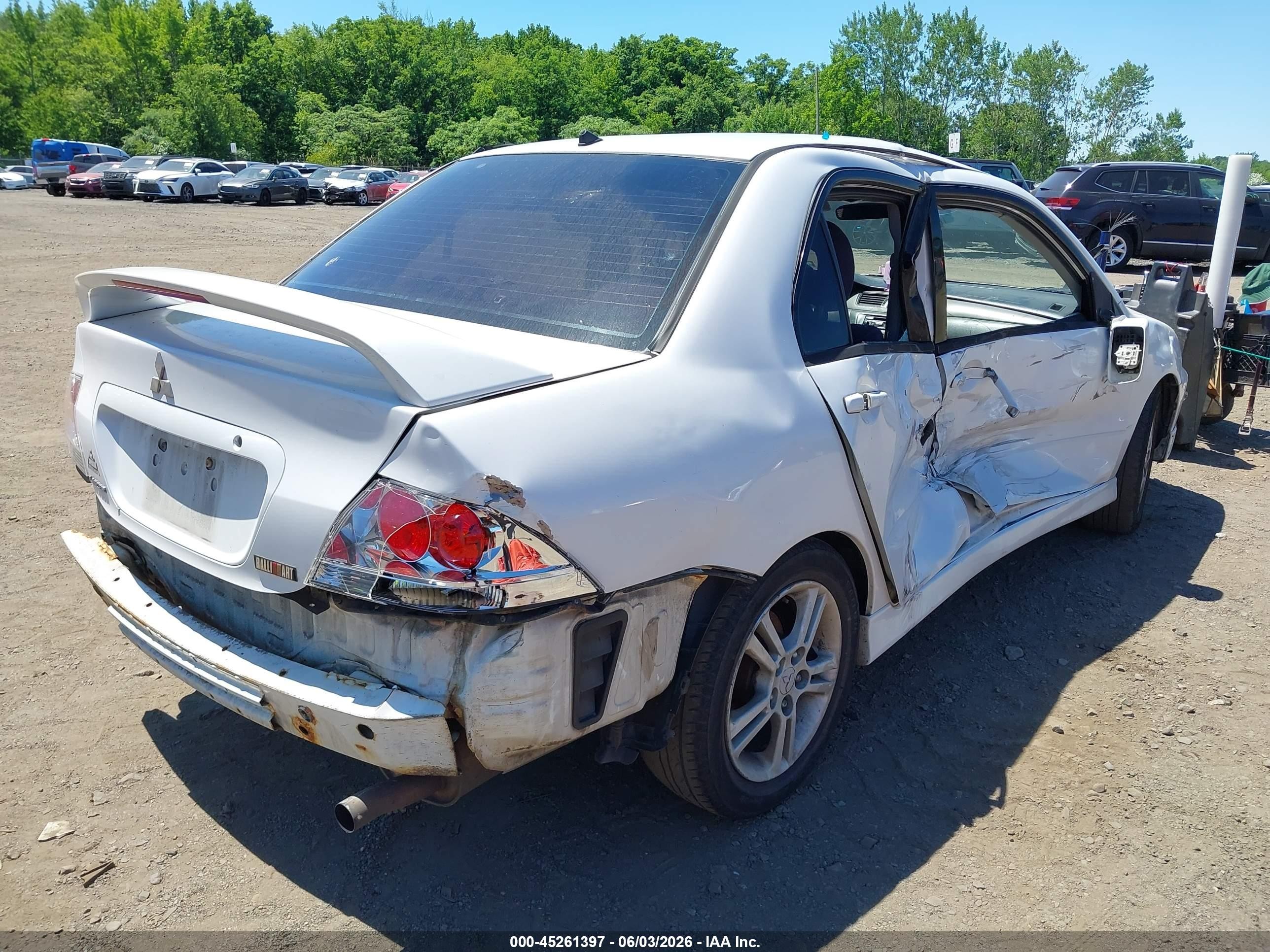 2004 Mitsubishi Lancer Ralliart Белый vin: JA3AJ66F24U016617