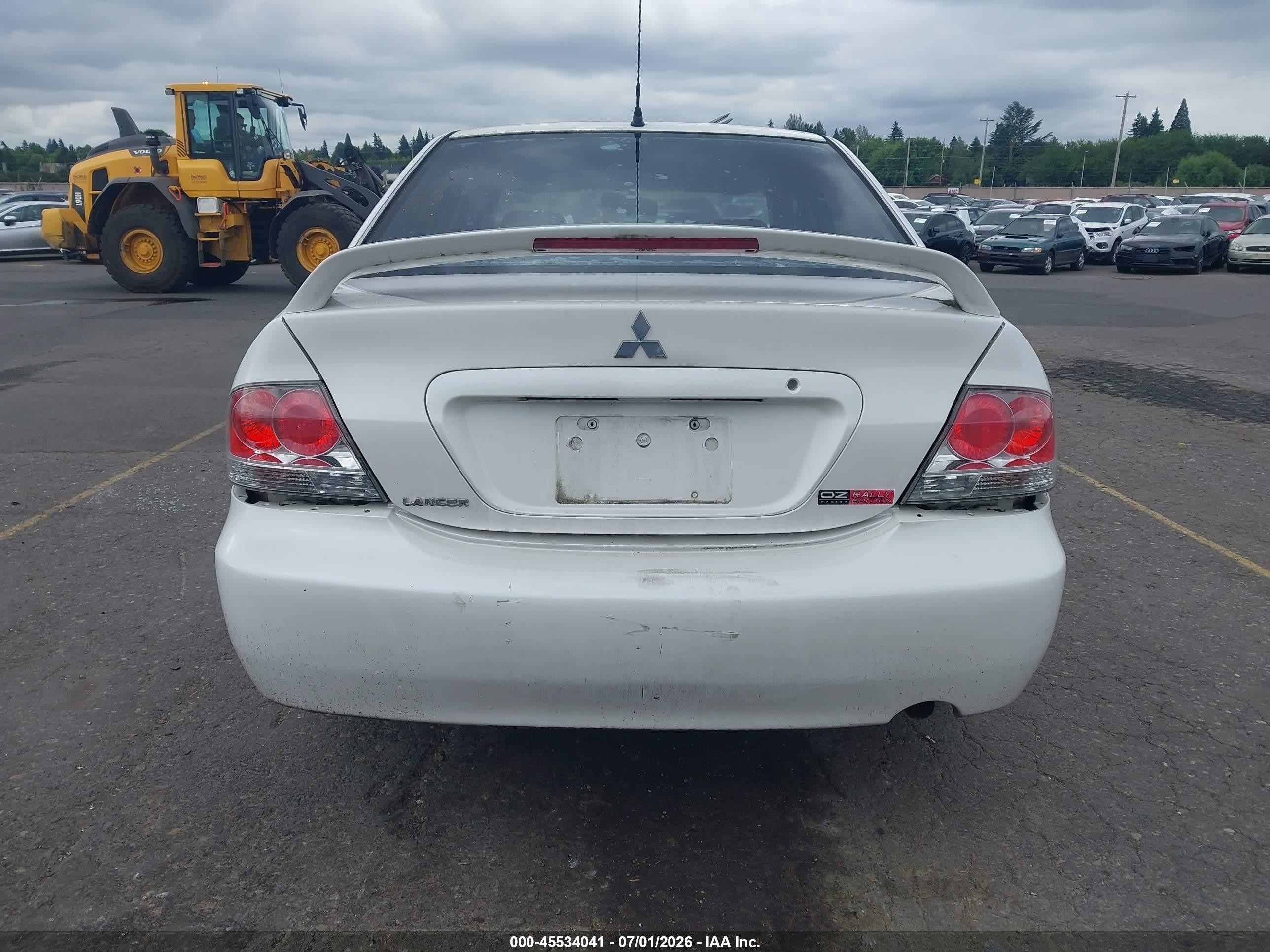 2004 Mitsubishi Lancer Oz Rally White vin: JA3AJ86E34U021070