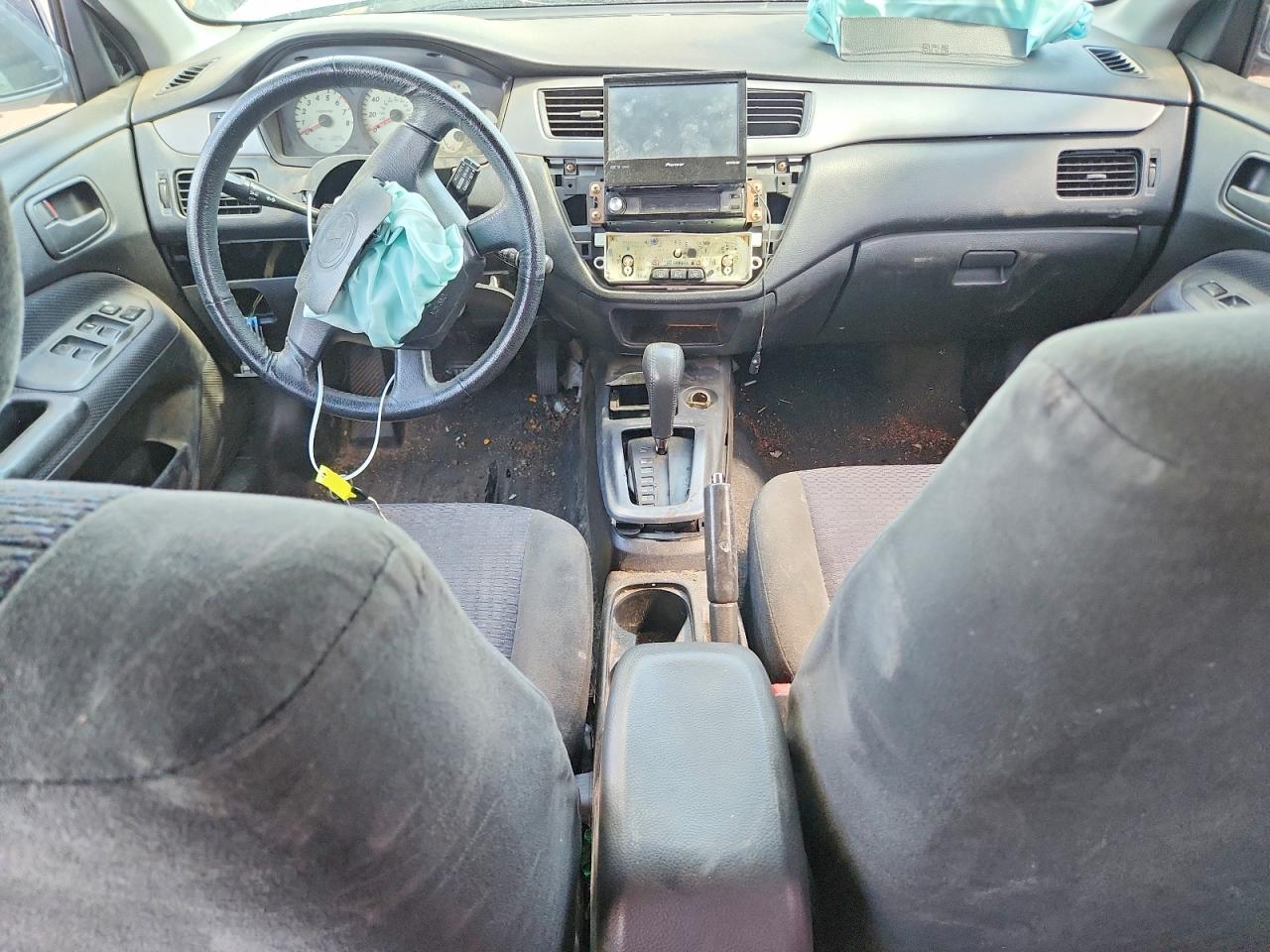 2002 Mitsubishi Lancer Oz Rally Silver vin: JA3AJ86E72U063593
