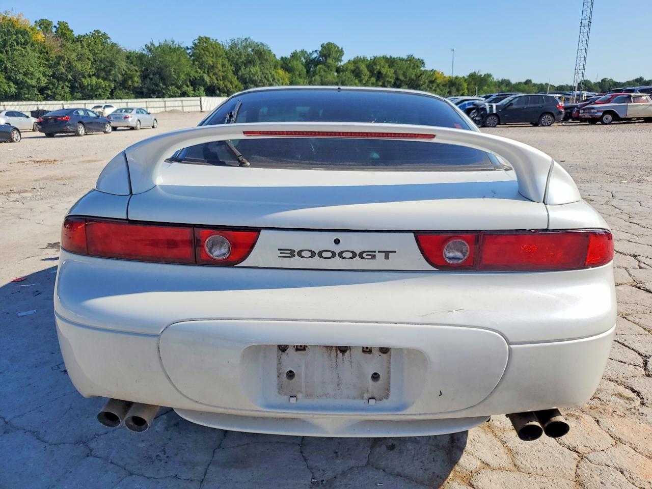 1998 Mitsubishi 3000 Gt White vin: JA3AM44H1WY001053