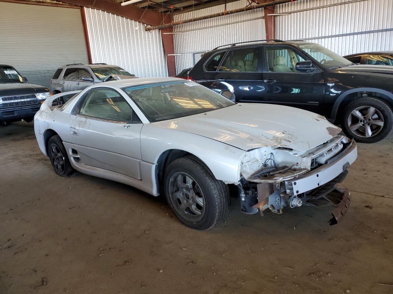 1998 Mitsubishi 3000 Gt  White vin: JA3AM44H3WY001622
