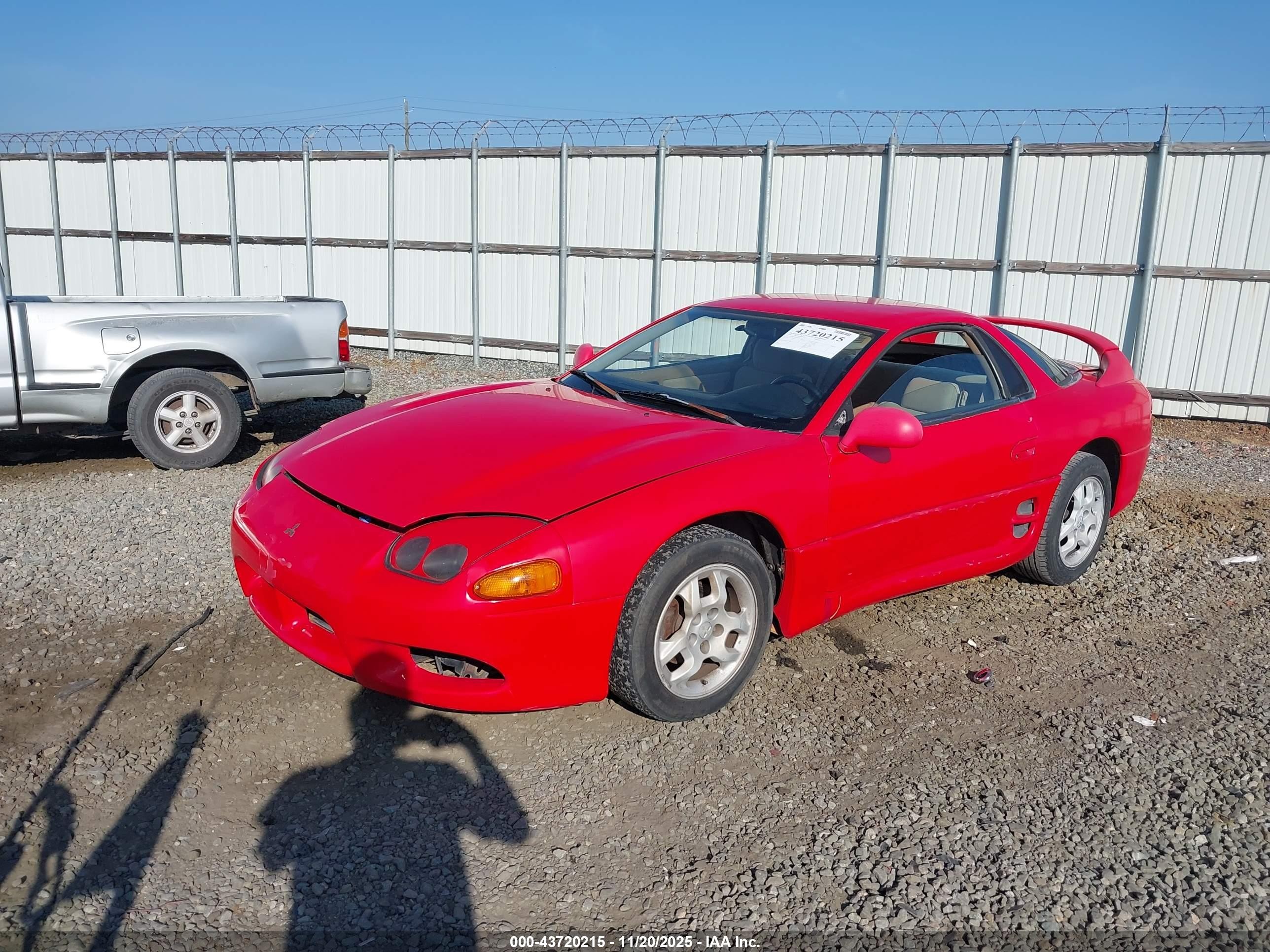 1998 Mitsubishi 3000 Gt   Red vin: JA3AM44H4WY001533