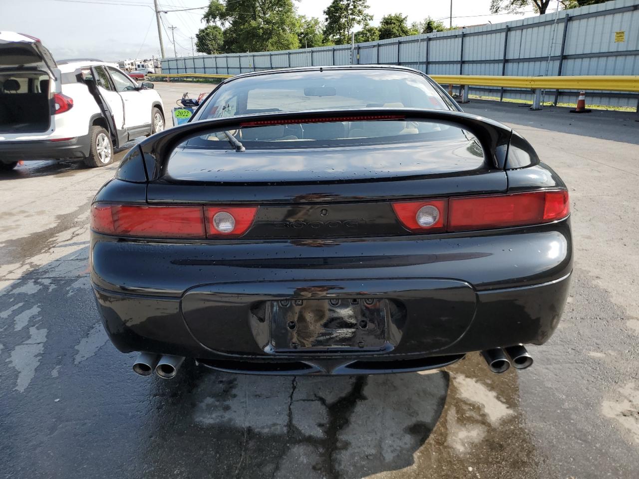 1998 Mitsubishi 3000 Gt    Black vin: JA3AM44H5WY001055