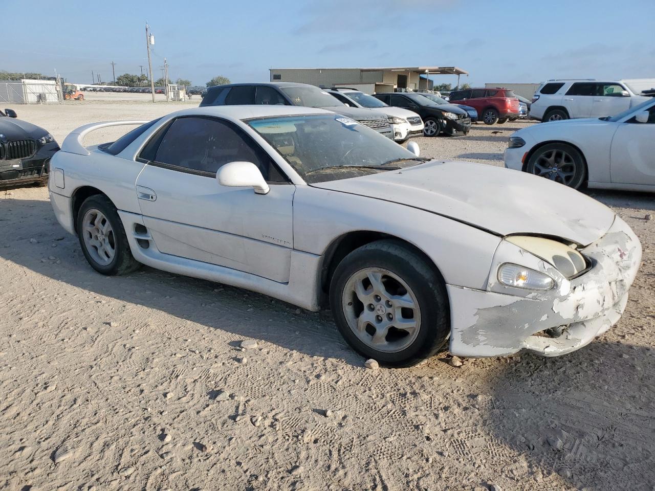 1998 Mitsubishi 3000 Gt    White vin: JA3AM44H7WY000618