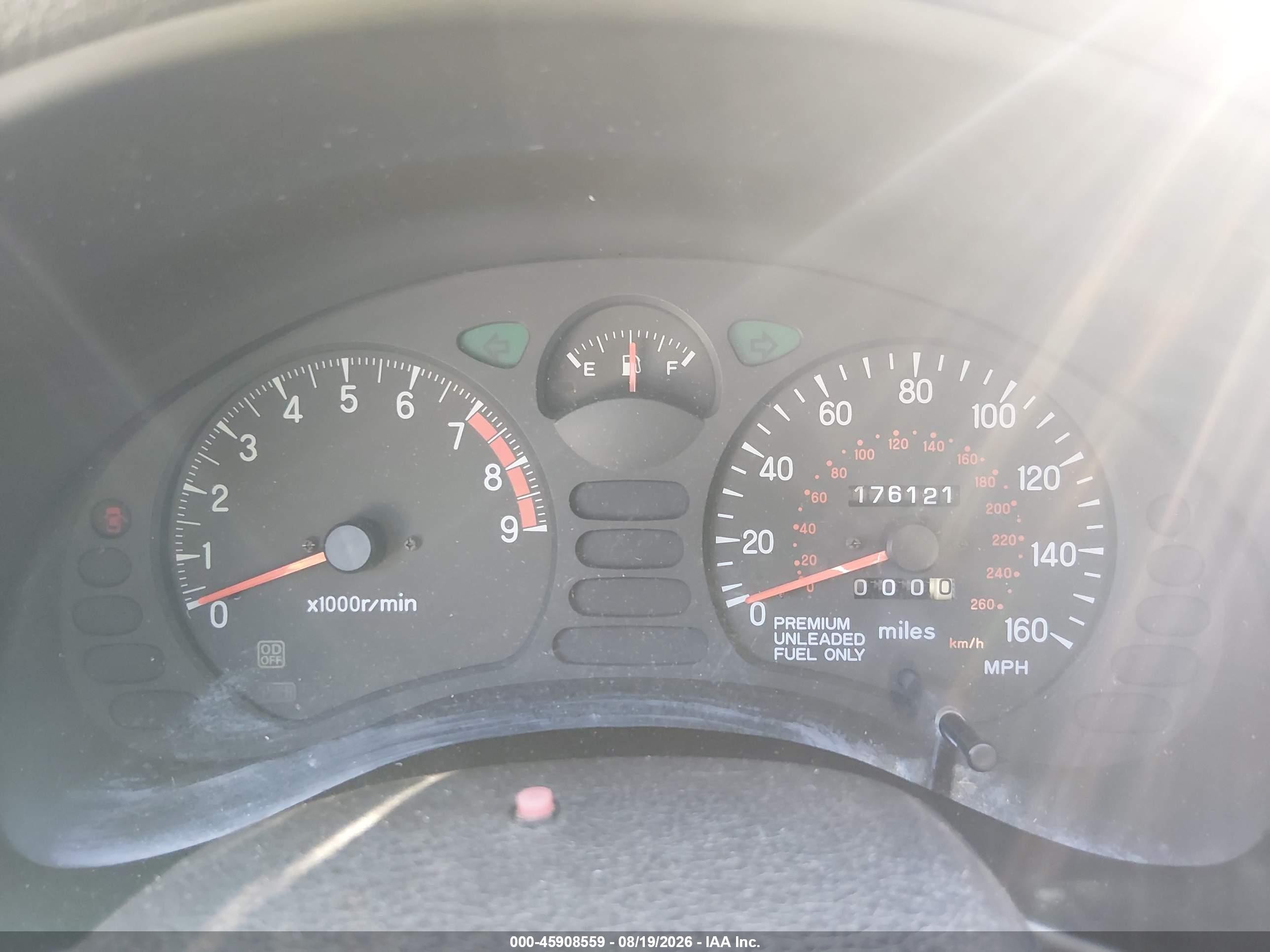 1994 Mitsubishi 3000 Gt   Red vin: JA3AM54J4RY037283