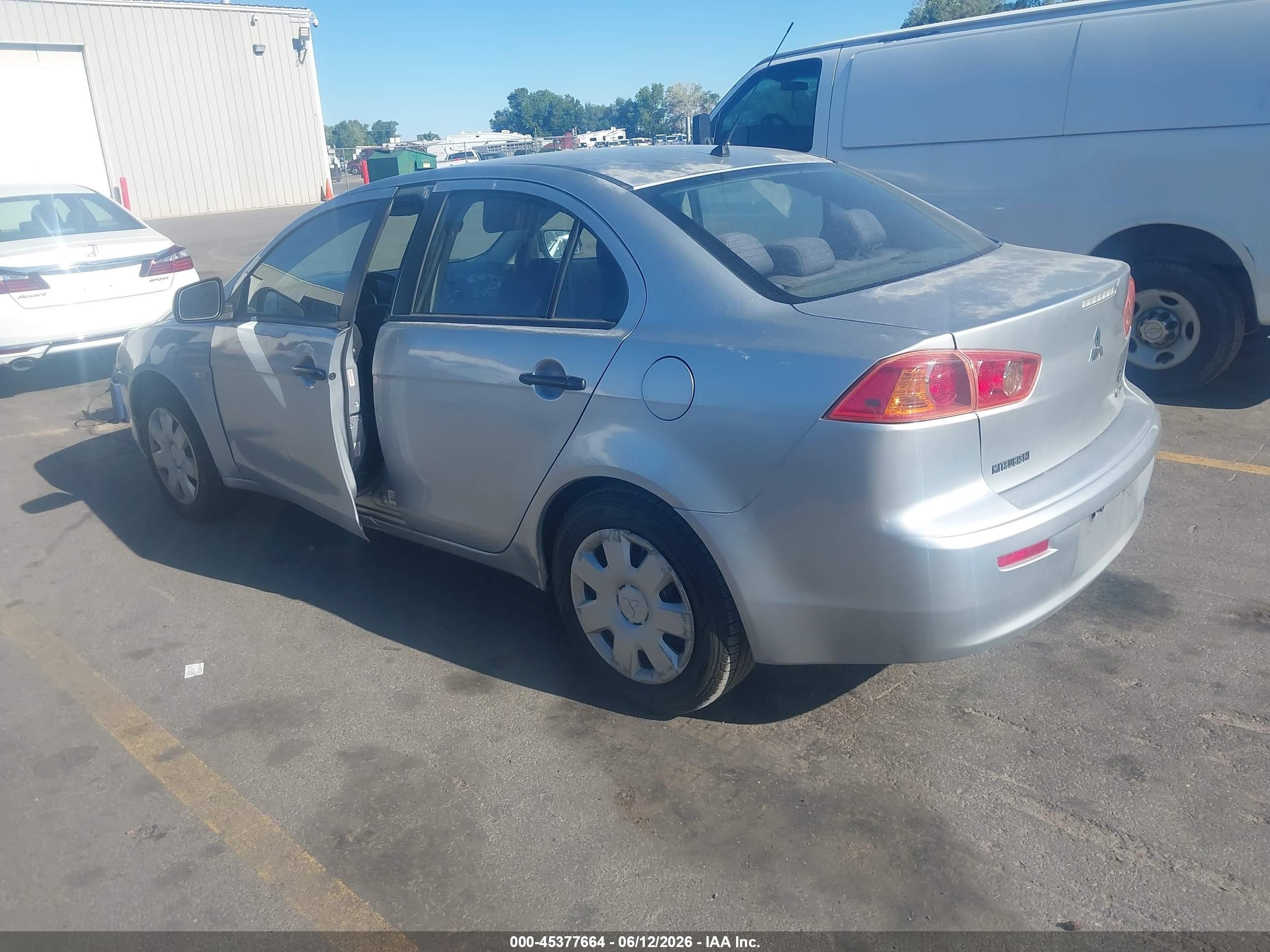 2008 Mitsubishi Lancer De Gray vin: JA3AU16U58U009076