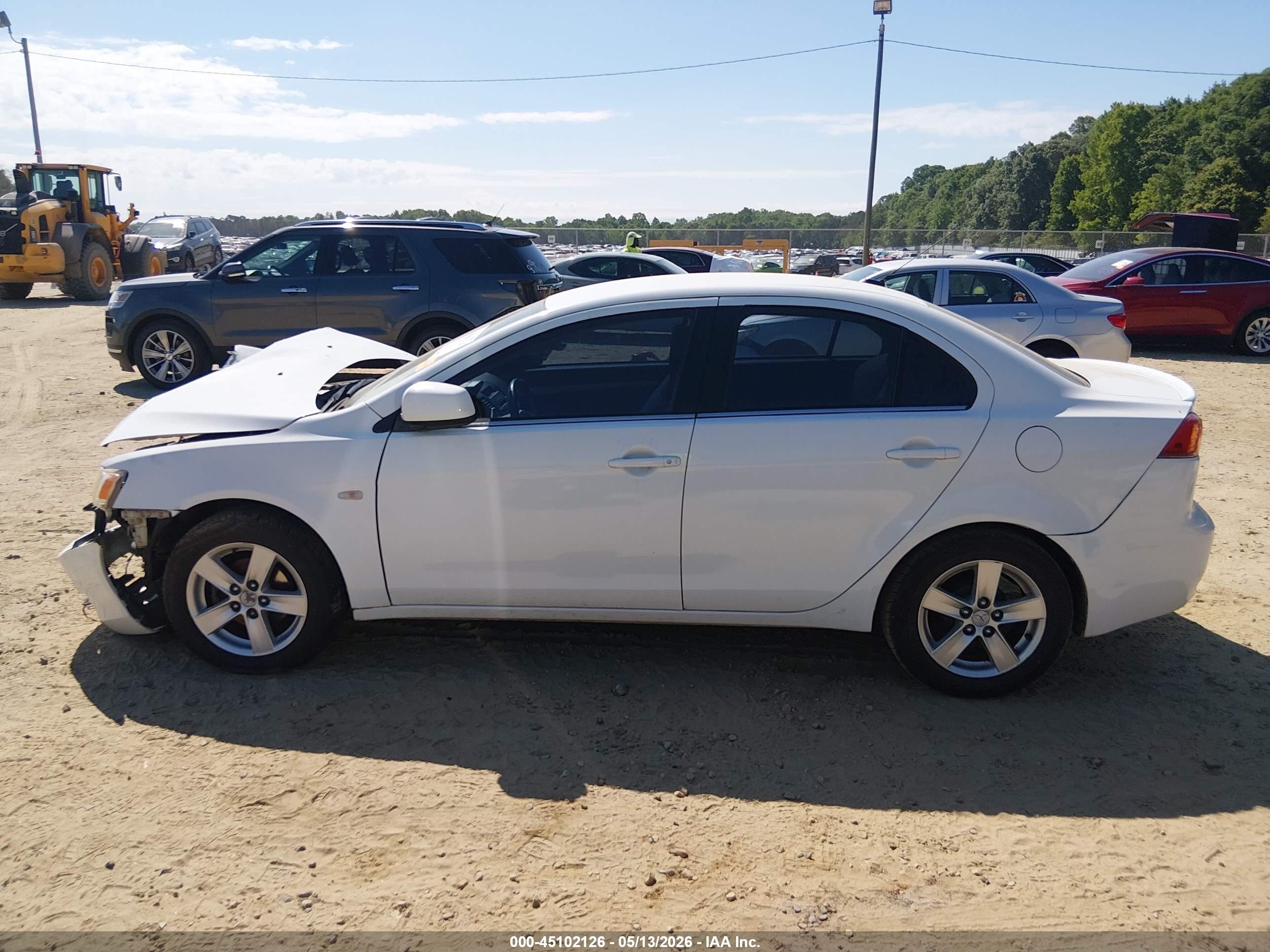 2008 Mitsubishi Lancer De/es White vin: JA3AU26U28U033888