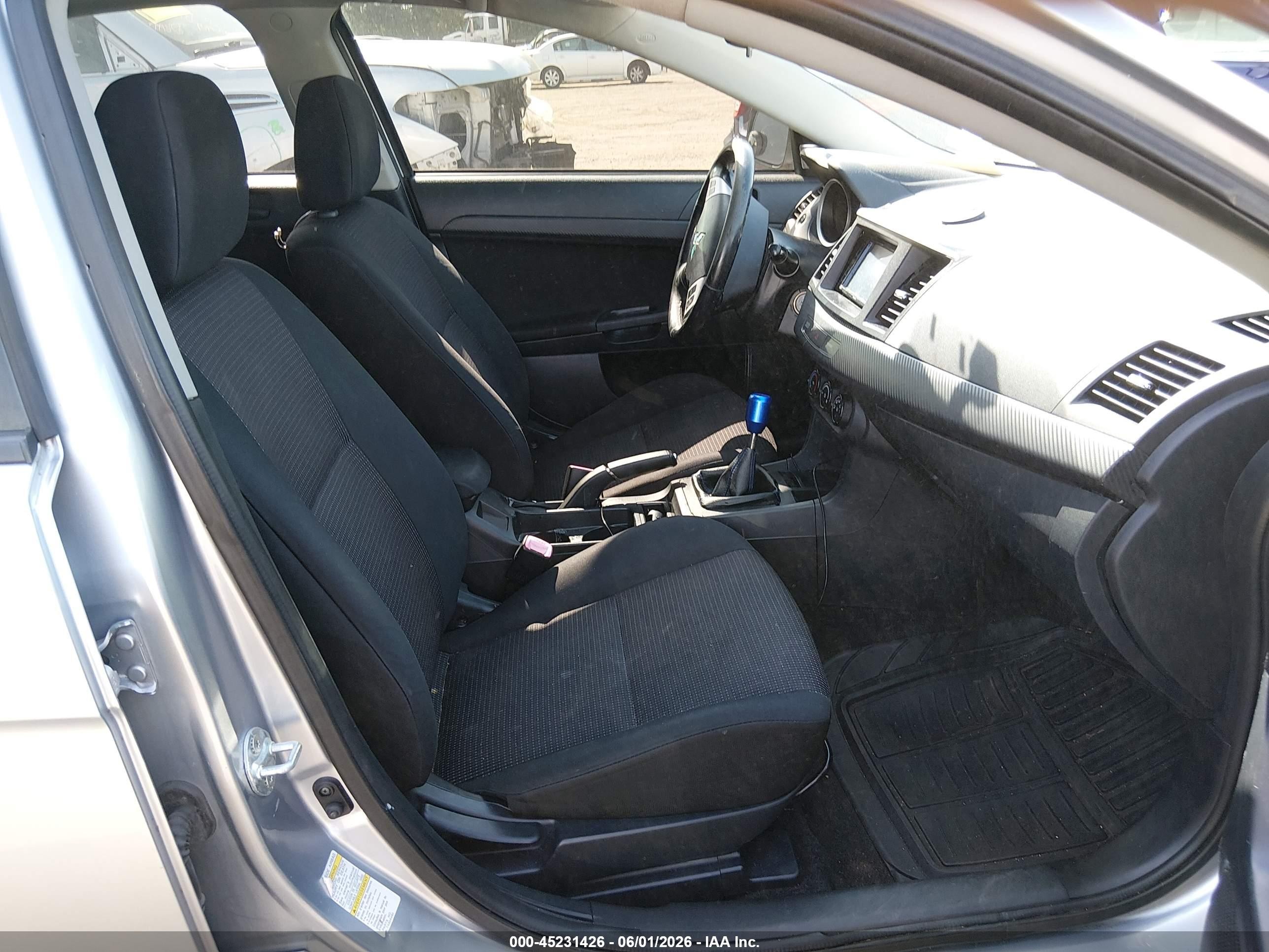 2009 Mitsubishi Lancer Es/es-sport Silver vin: JA3AU26UX9U018587