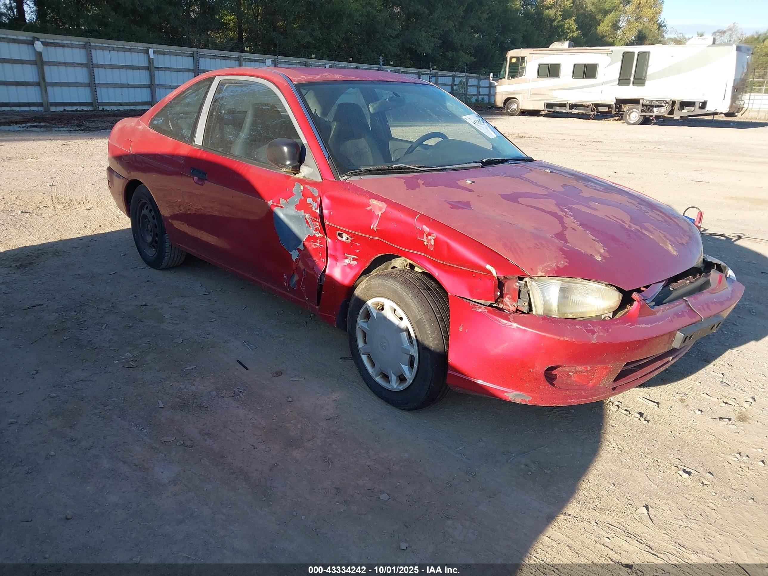 2001 Mitsubishi Mirage De Maroon vin: JA3AY11A11U027680