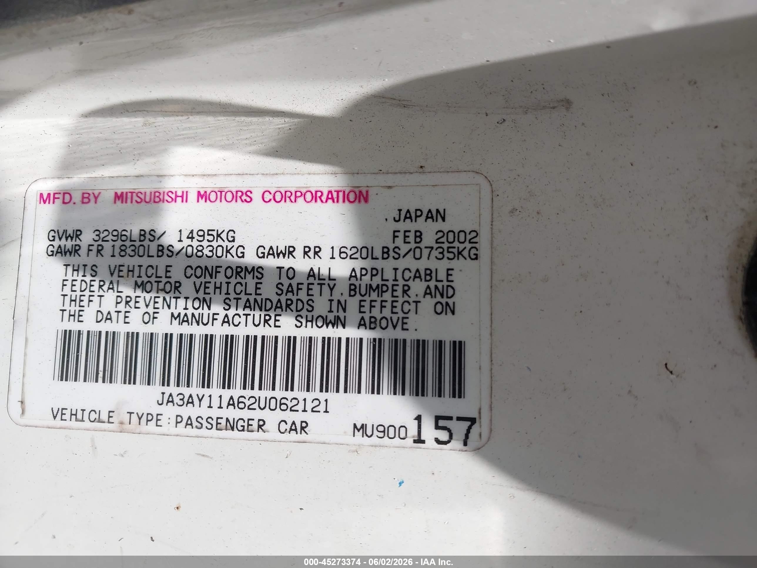 2002 Mitsubishi Mirage De White vin: JA3AY11A62U062121