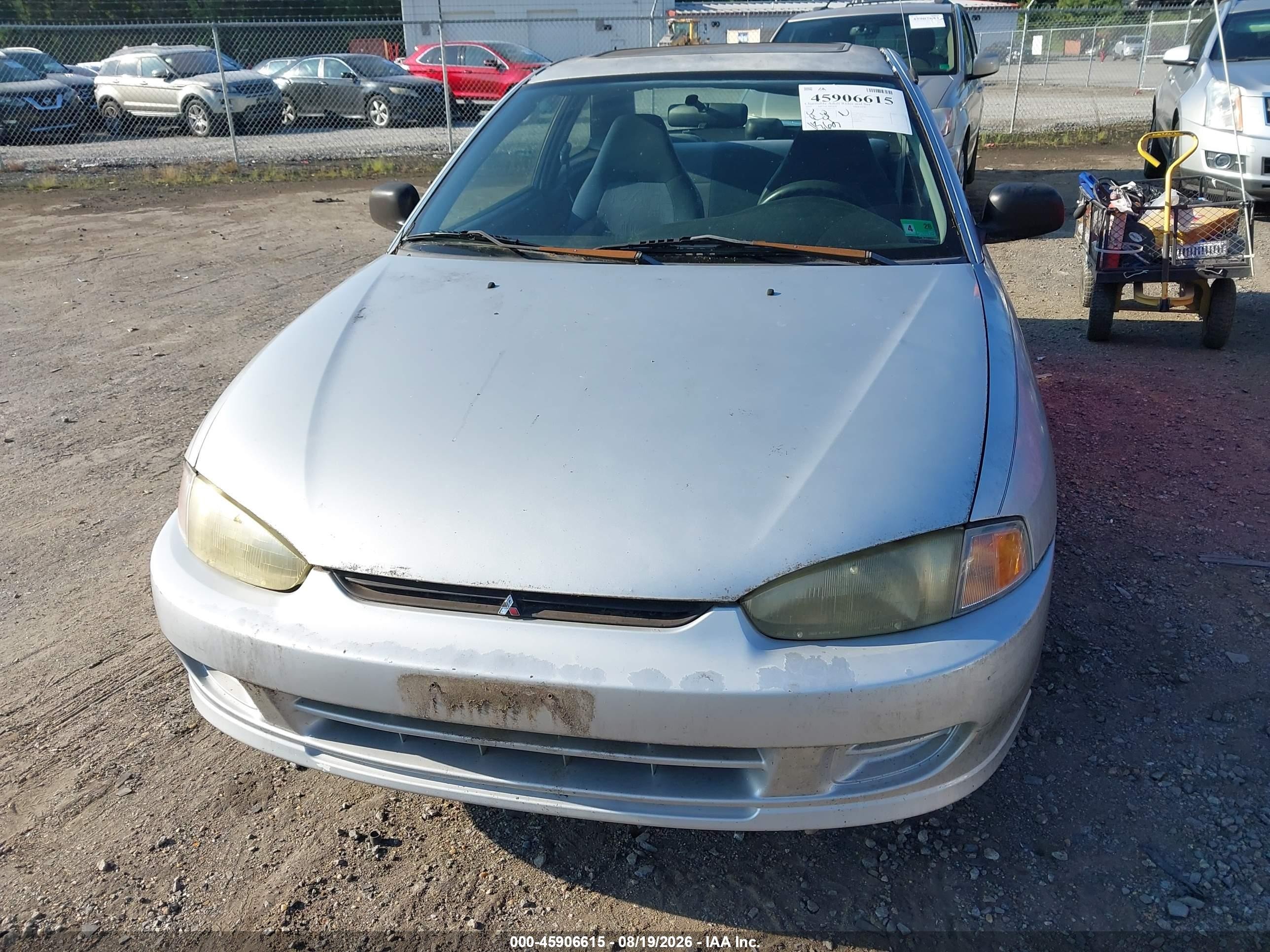 2001 Mitsubishi Mirage De Silver vin: JA3AY11AX1U007752