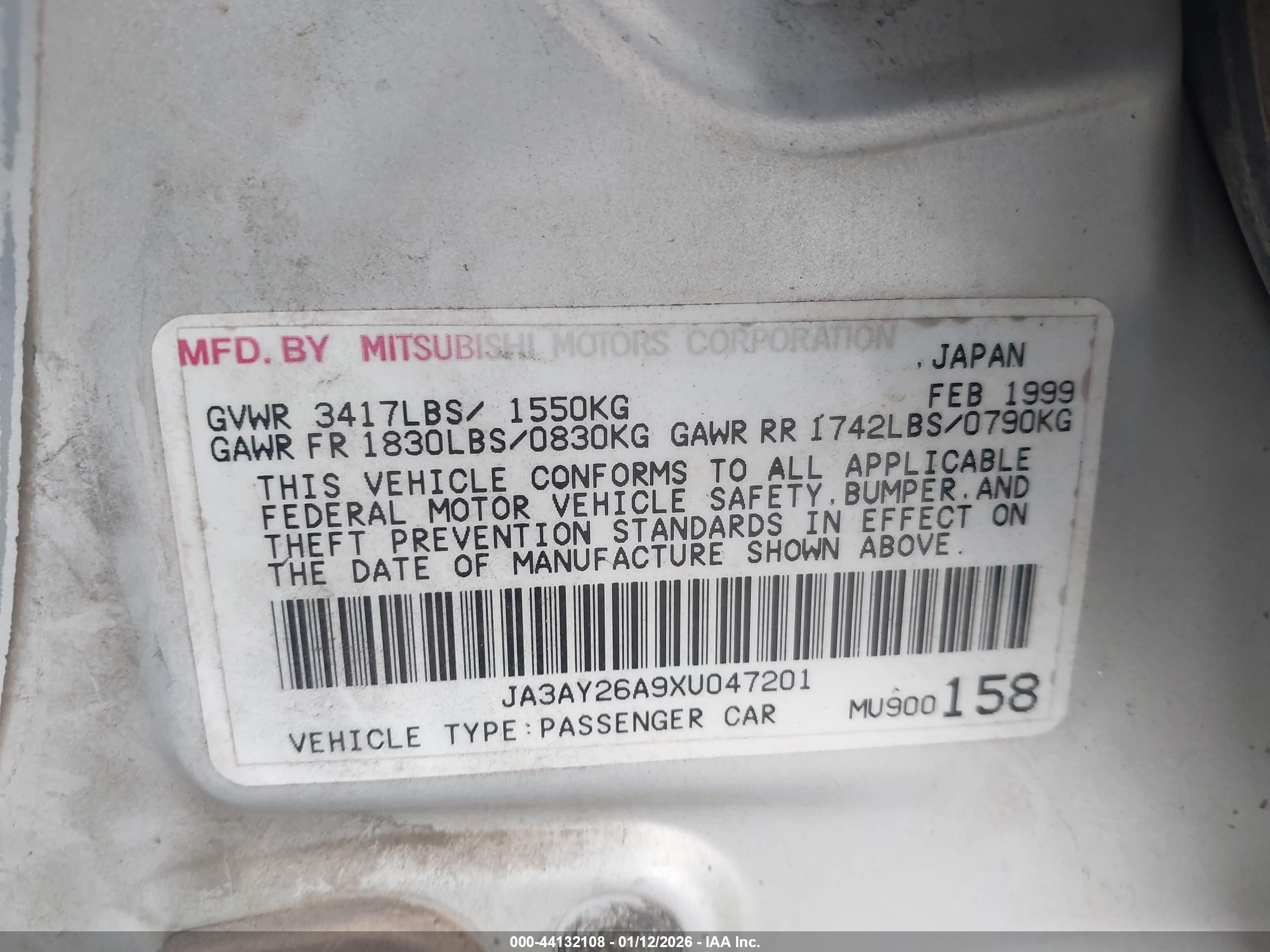 1999 Mitsubishi Mirage De Silver vin: JA3AY26A9XU047201