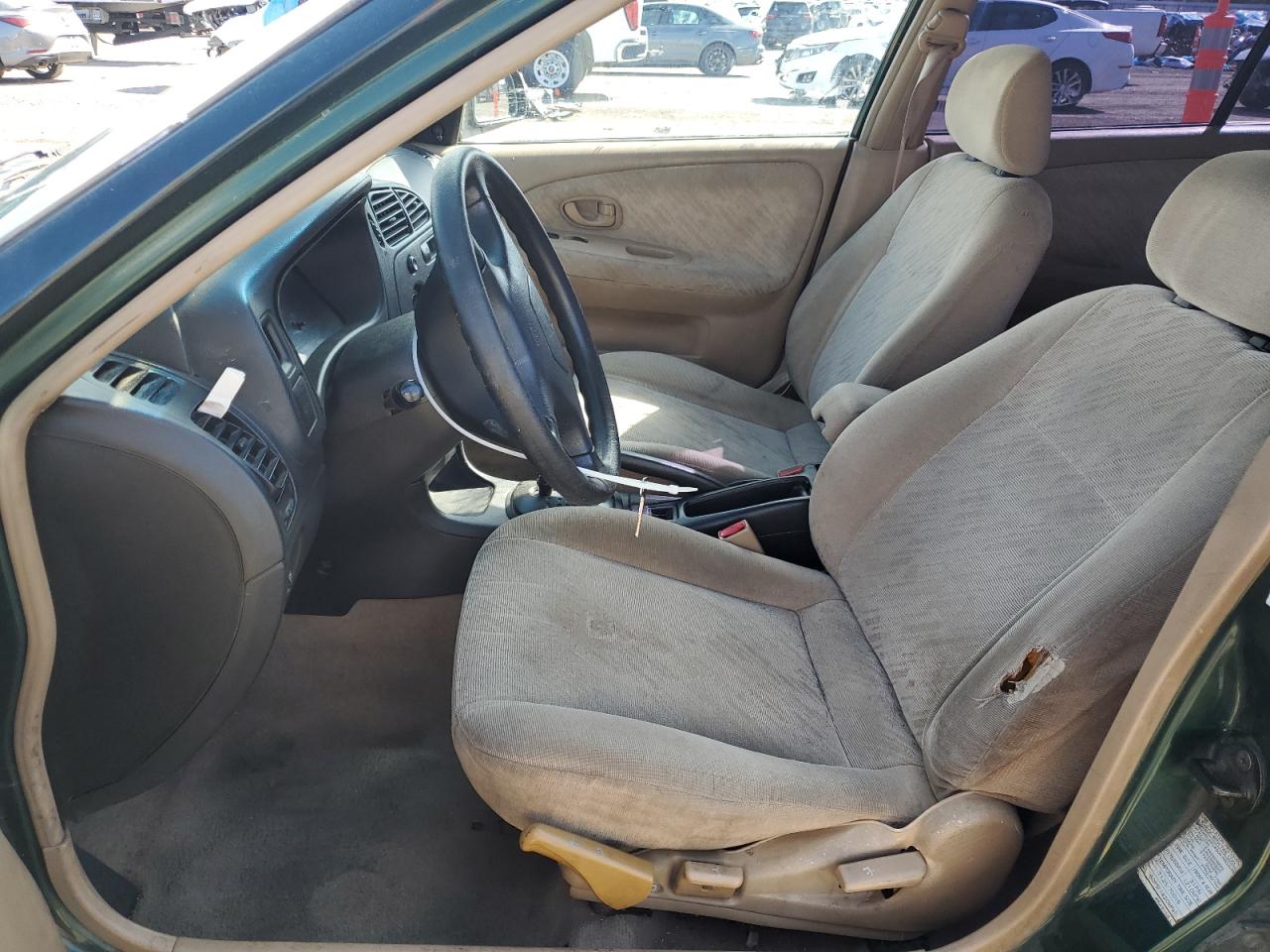 2000 Mitsubishi Mirage De Green vin: JA3AY26C2YU050010