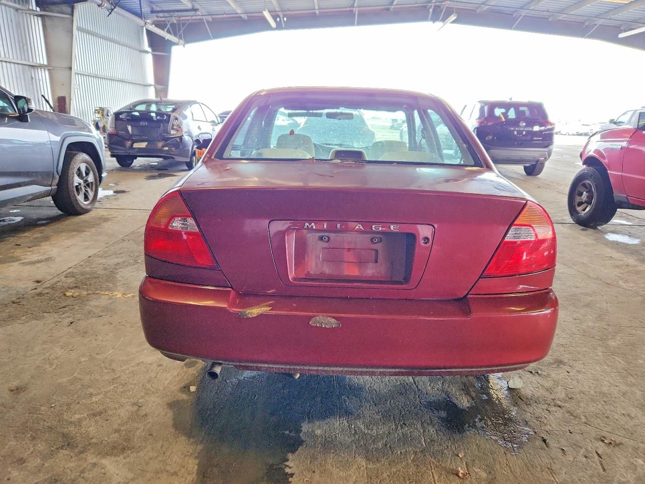 2000 Mitsubishi Mirage De Red vin: JA3AY26C3YU031708