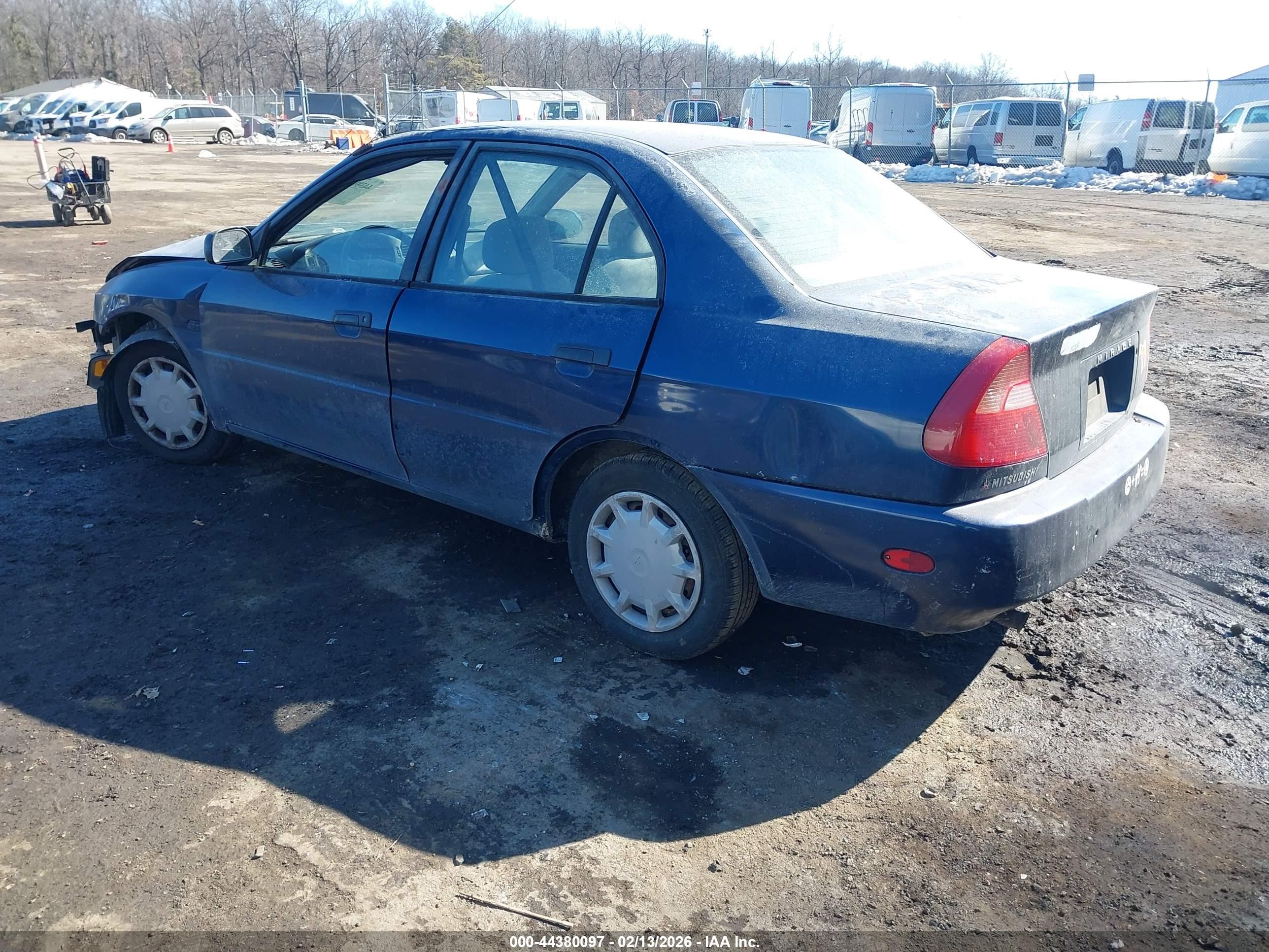 2001 Mitsubishi Mirage Es Blue vin: JA3AY26C41U008427