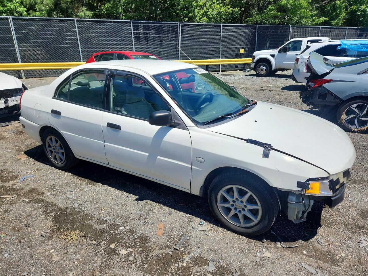 2001 Mitsubishi Mirage Es White vin: JA3AY26C41U051293