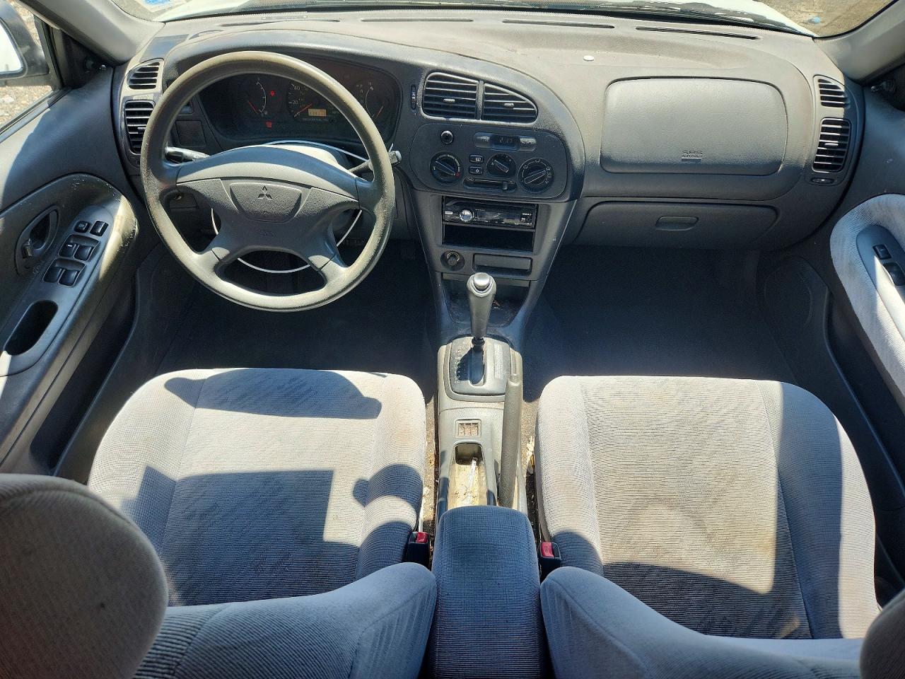 2001 Mitsubishi Mirage Es White vin: JA3AY26C41U051293
