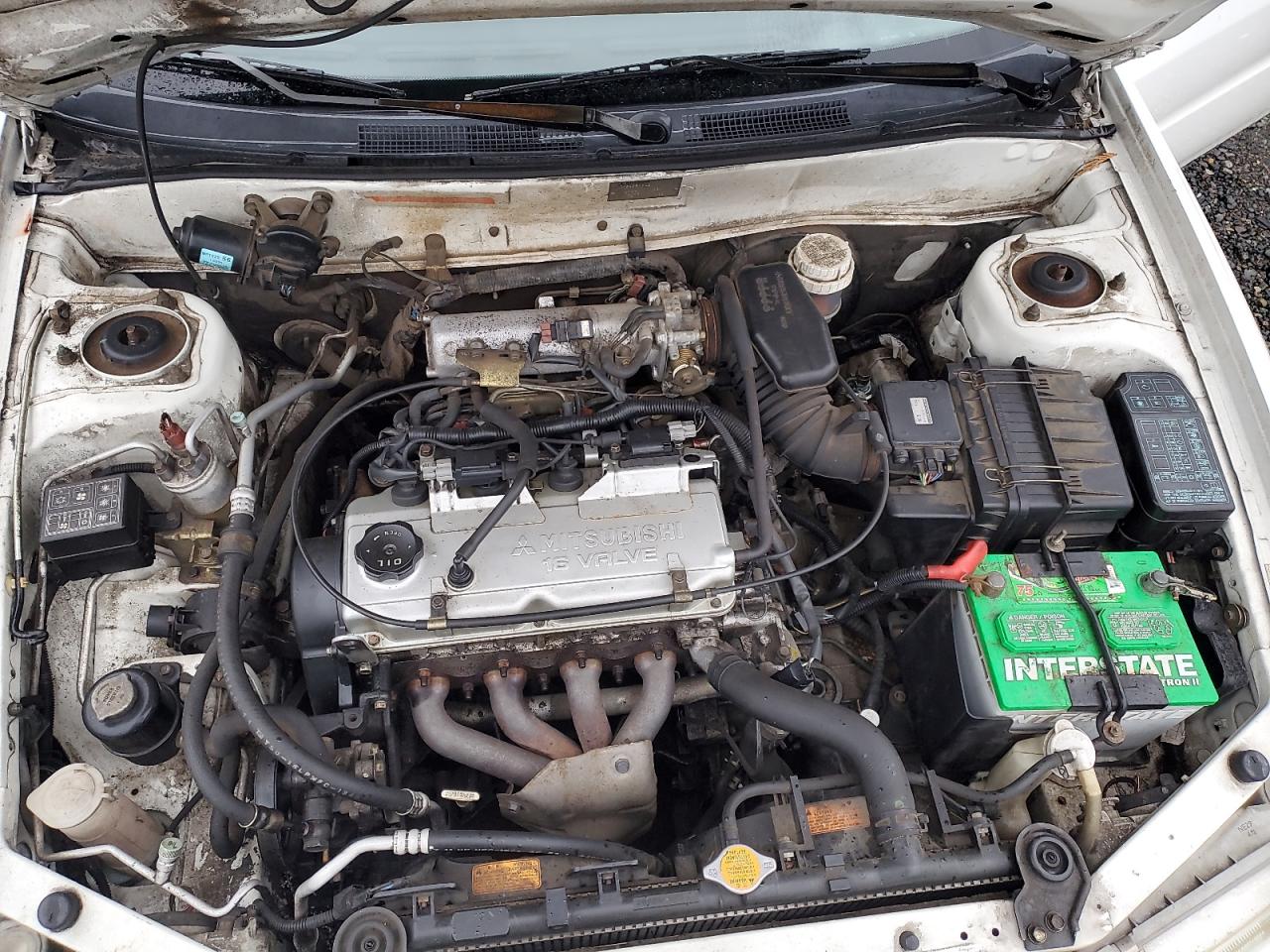 2001 Mitsubishi Mirage Es White vin: JA3AY26C41U052816