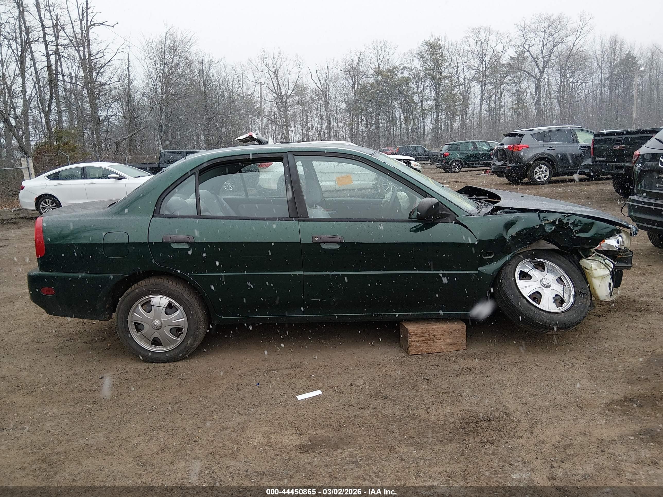 2001 Mitsubishi Mirage Es Green vin: JA3AY26C61U007053