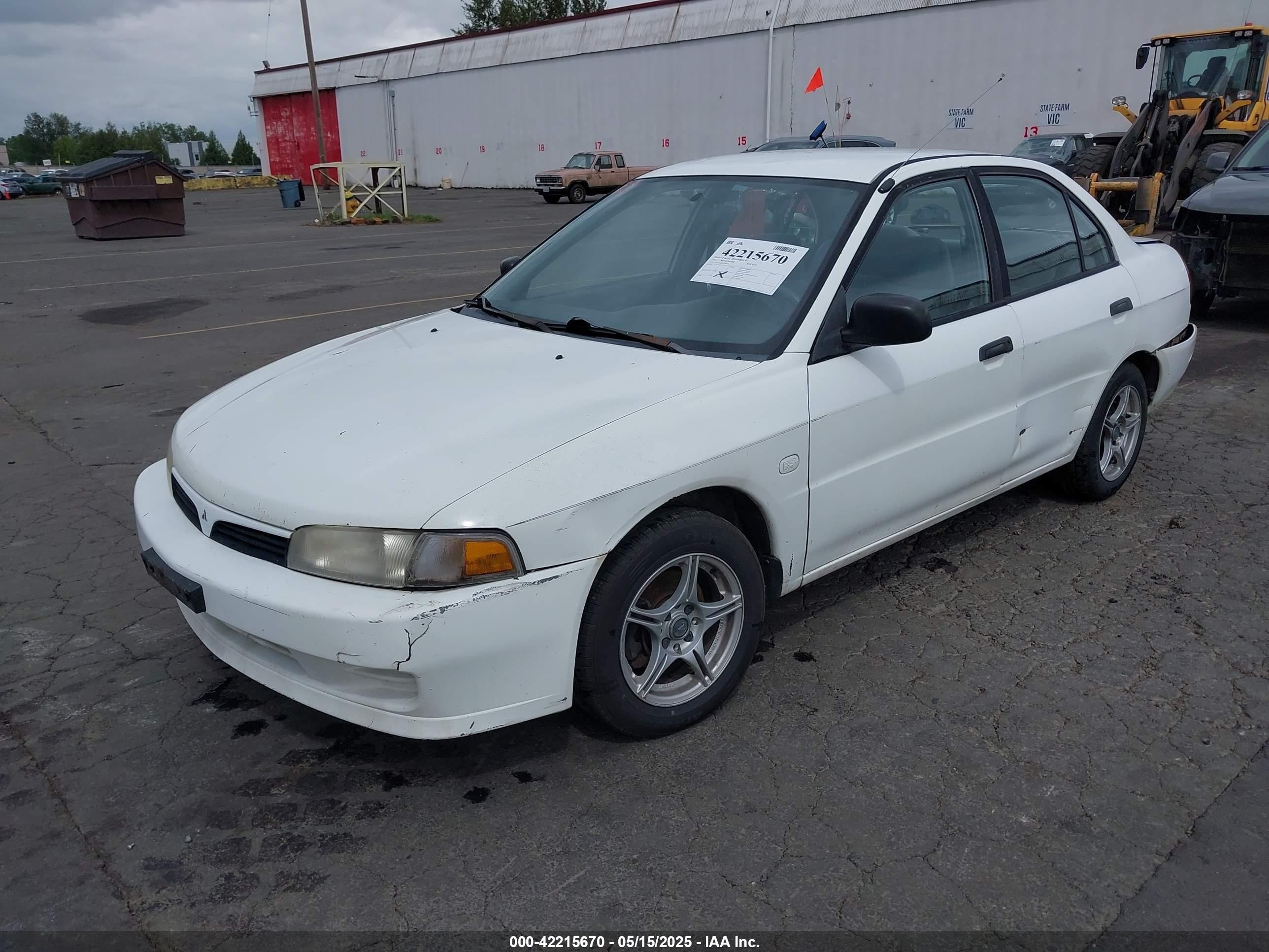 2001 Mitsubishi Mirage Es White vin: JA3AY26C91U048518