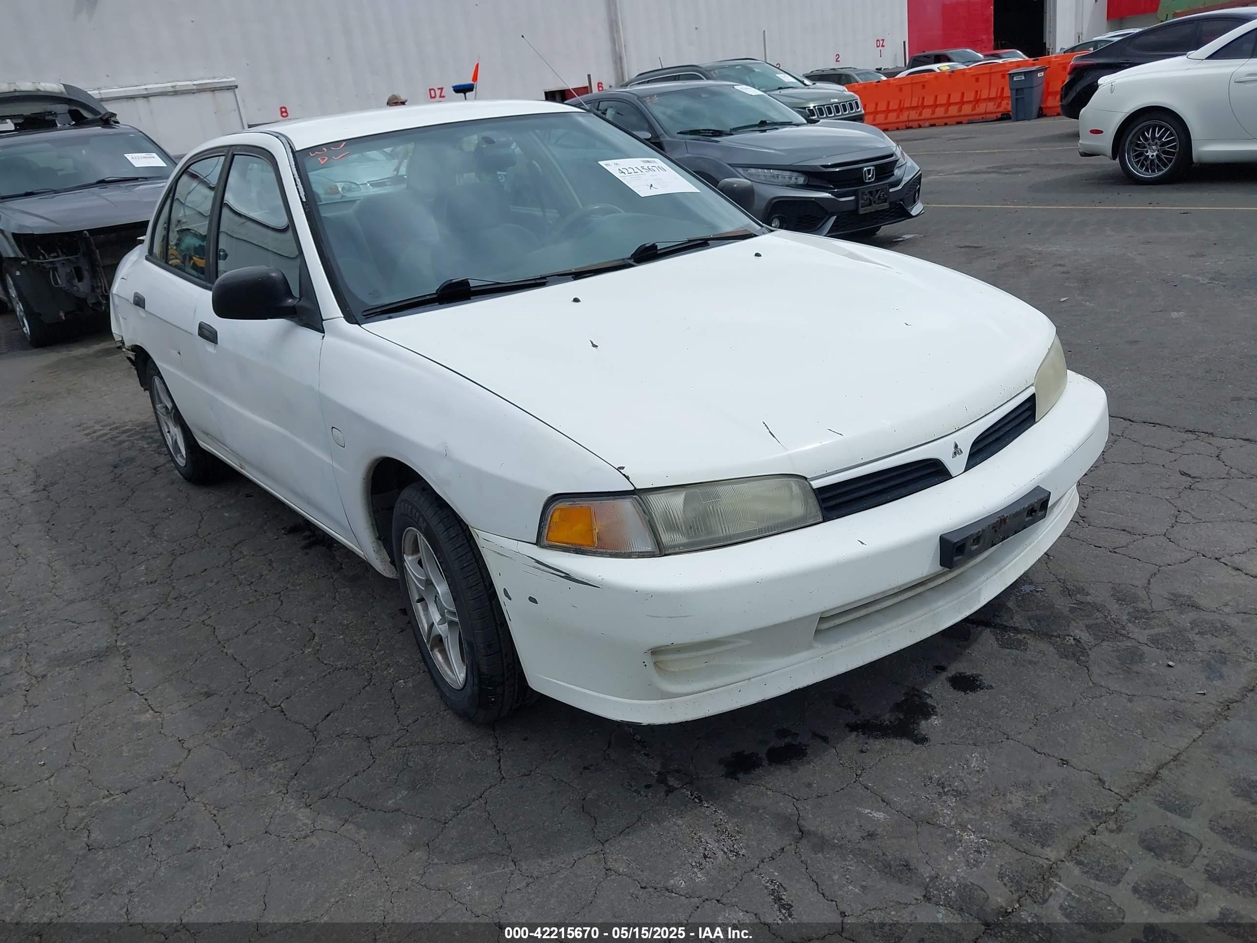 2001 Mitsubishi Mirage Es White vin: JA3AY26C91U048518